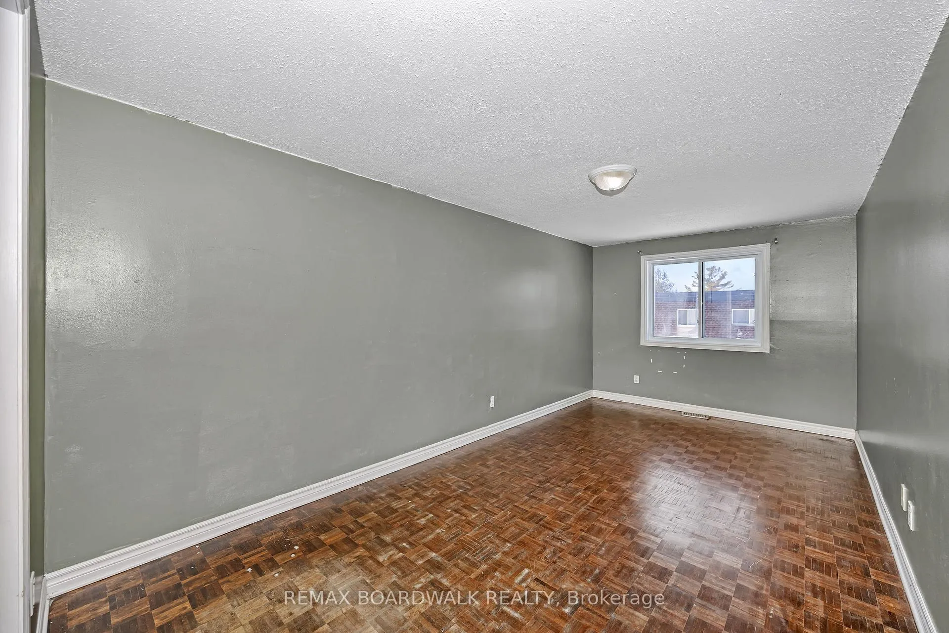 Photo 20 of Unit 67, 392 Garden Glen Private, Ottawa, Meadowlands/Crestview — HOMEH