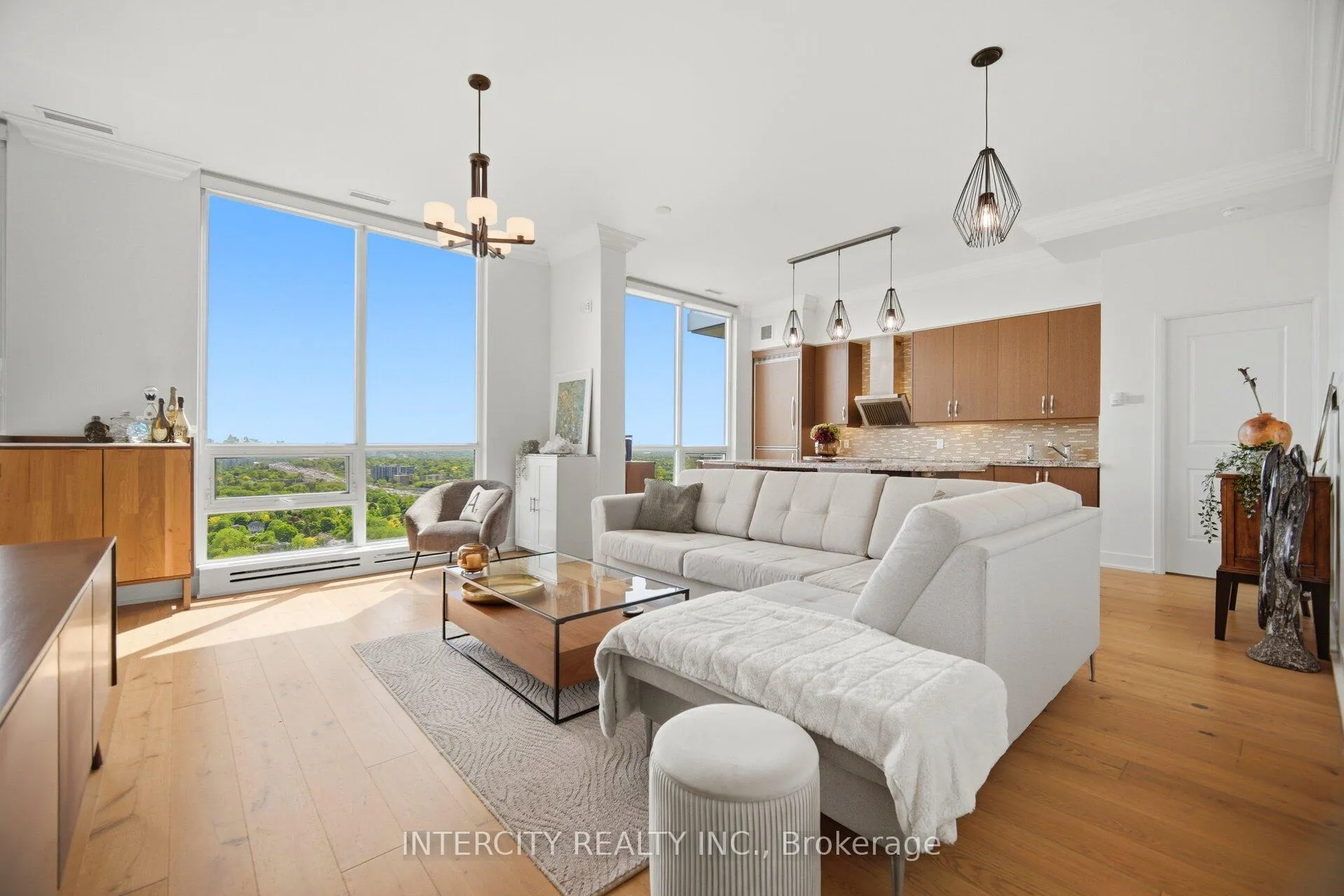 Photo 11 of Unit 3104, 23 Sheppard Avenue E, North York, Willowdale East — HOMEH