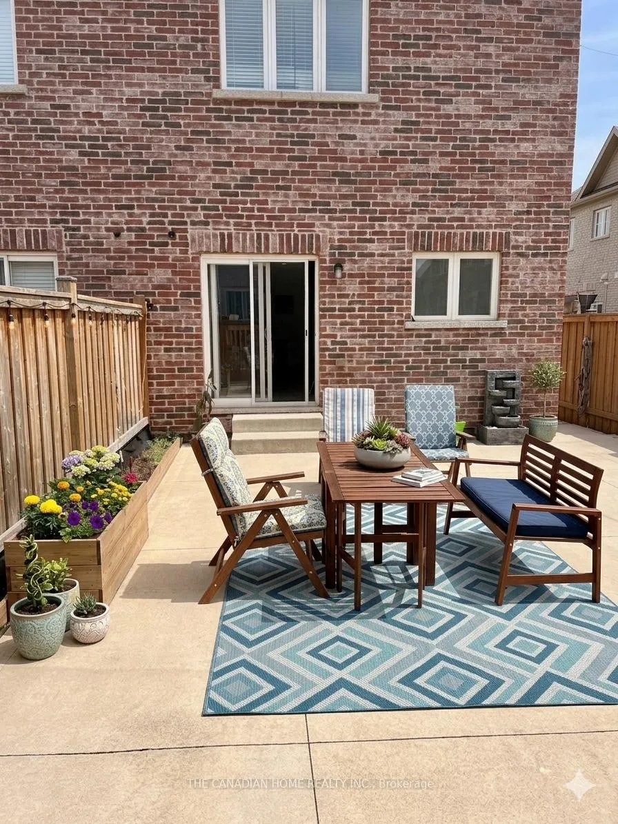 Photo 29 of 41 Crumlin Crescent, Brampton, Credit Valley — HOMEH