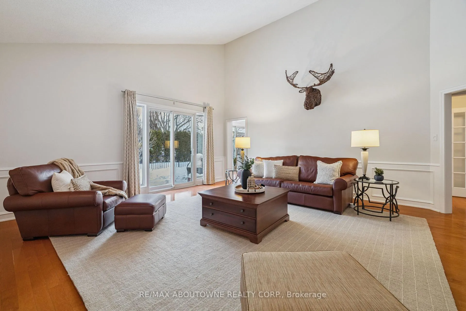 Photo 10 of 1424 The Links Drive, Oakville, Glen Abbey — HOMEH