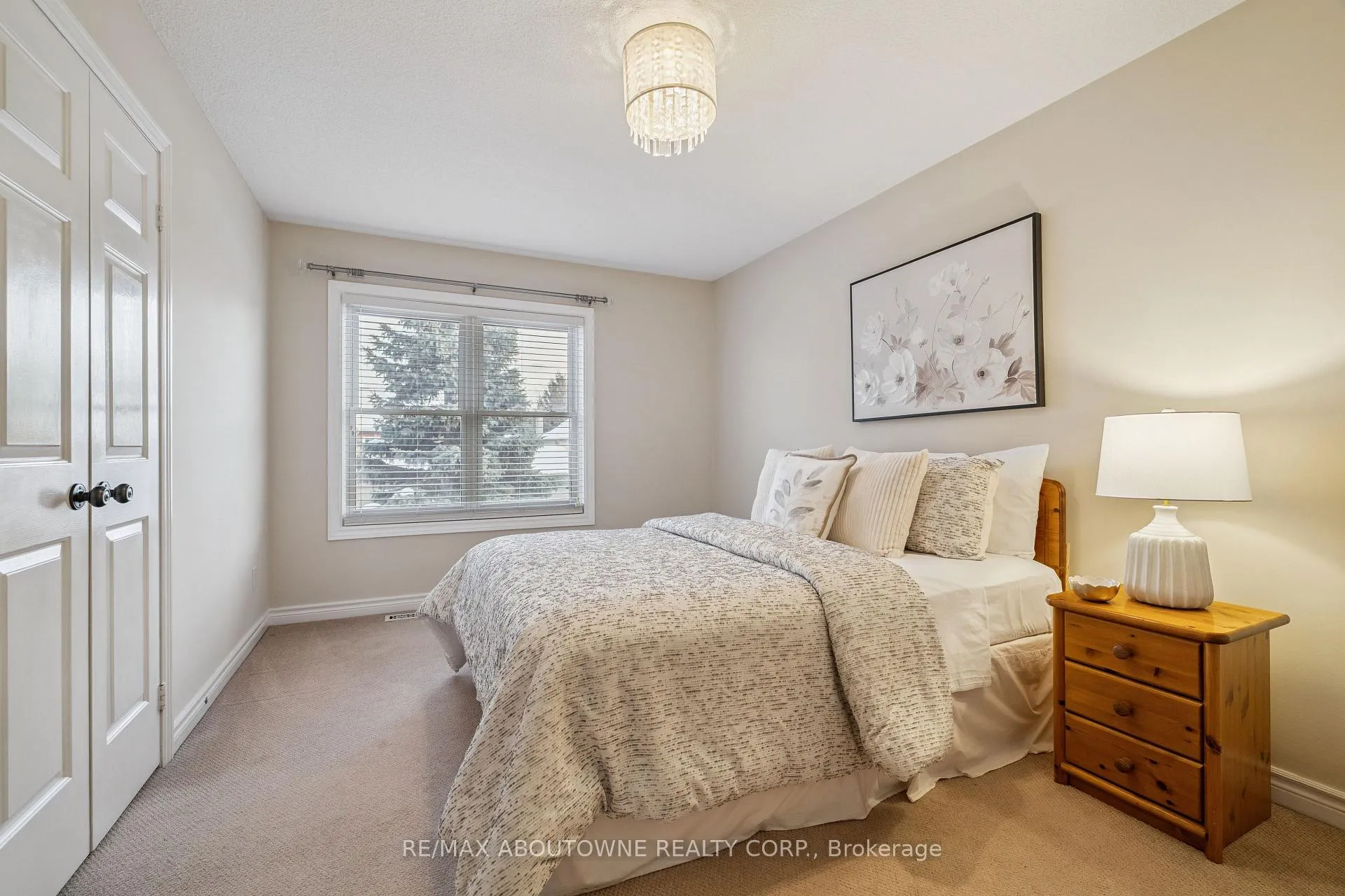 Photo 21 of 1424 The Links Drive, Oakville, Glen Abbey — HOMEH
