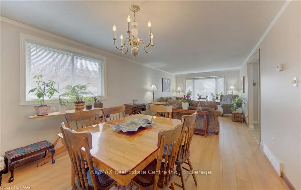 Photo 6 of 7 Kilkerran Crescent, Kitchener — HOMEH