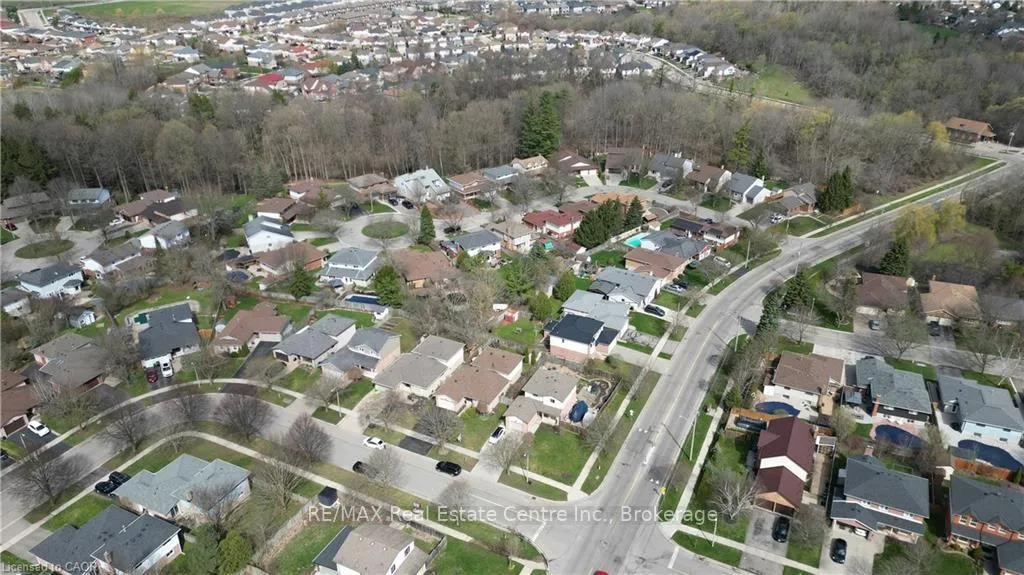 Photo 44 of 7 Kilkerran Crescent, Kitchener — HOMEH