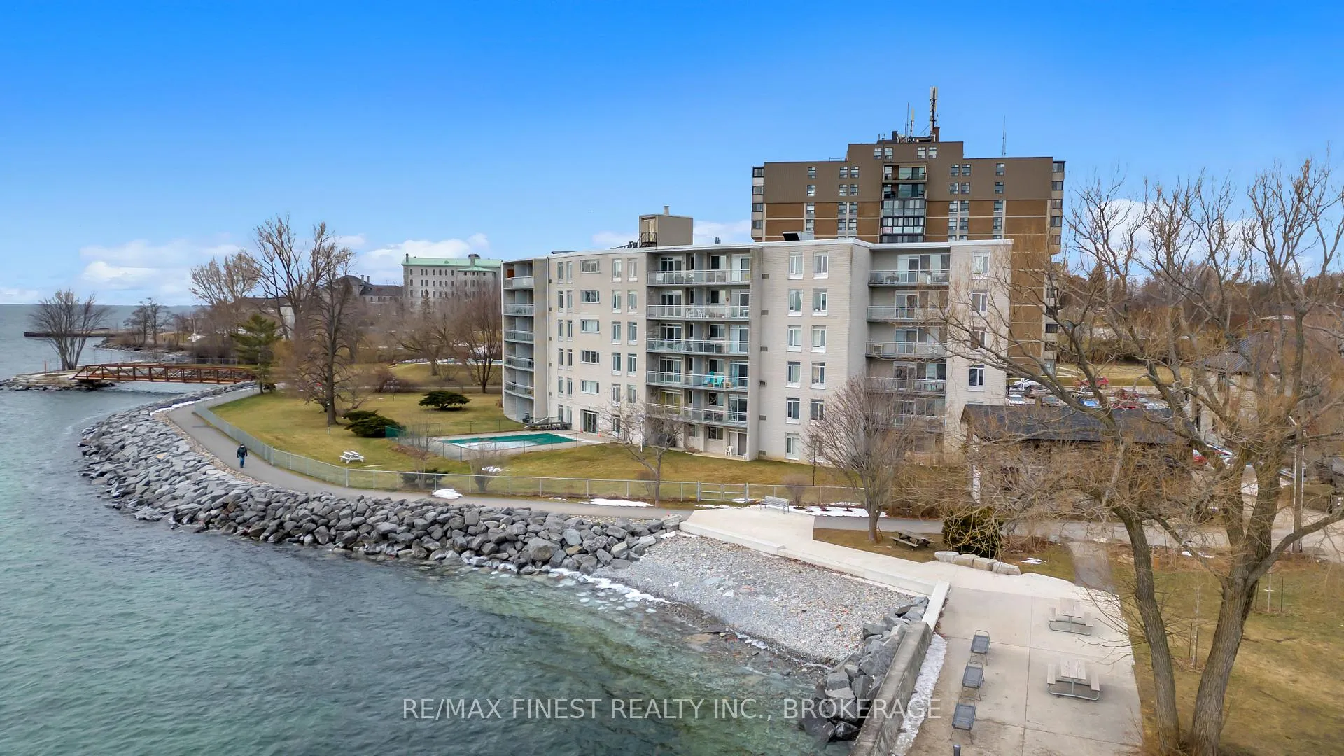 Photo 2 of Unit 106, 1 Mowat Avenue, Kingston, Central City West — HOMEH