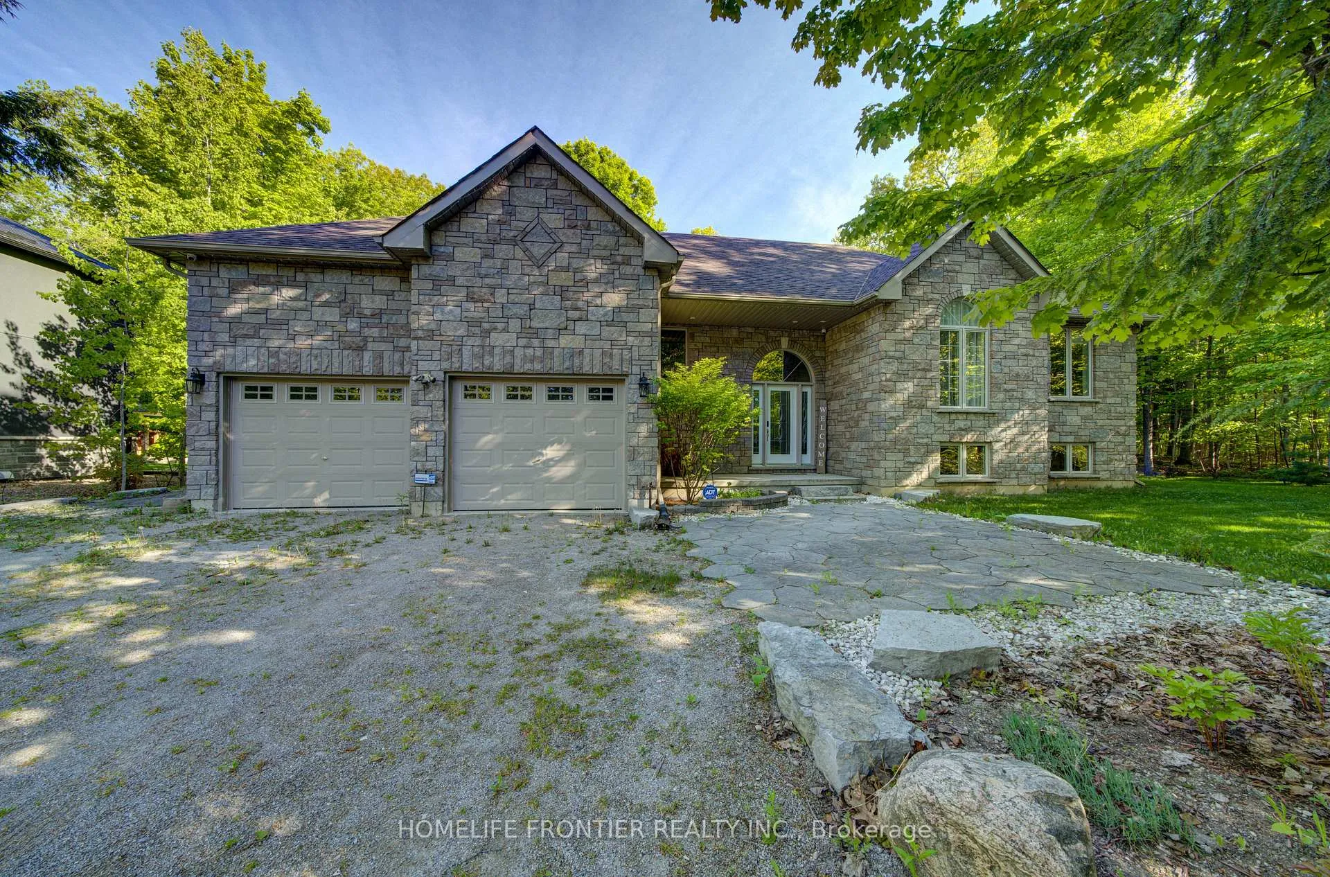Photo of 42 Forest Circle