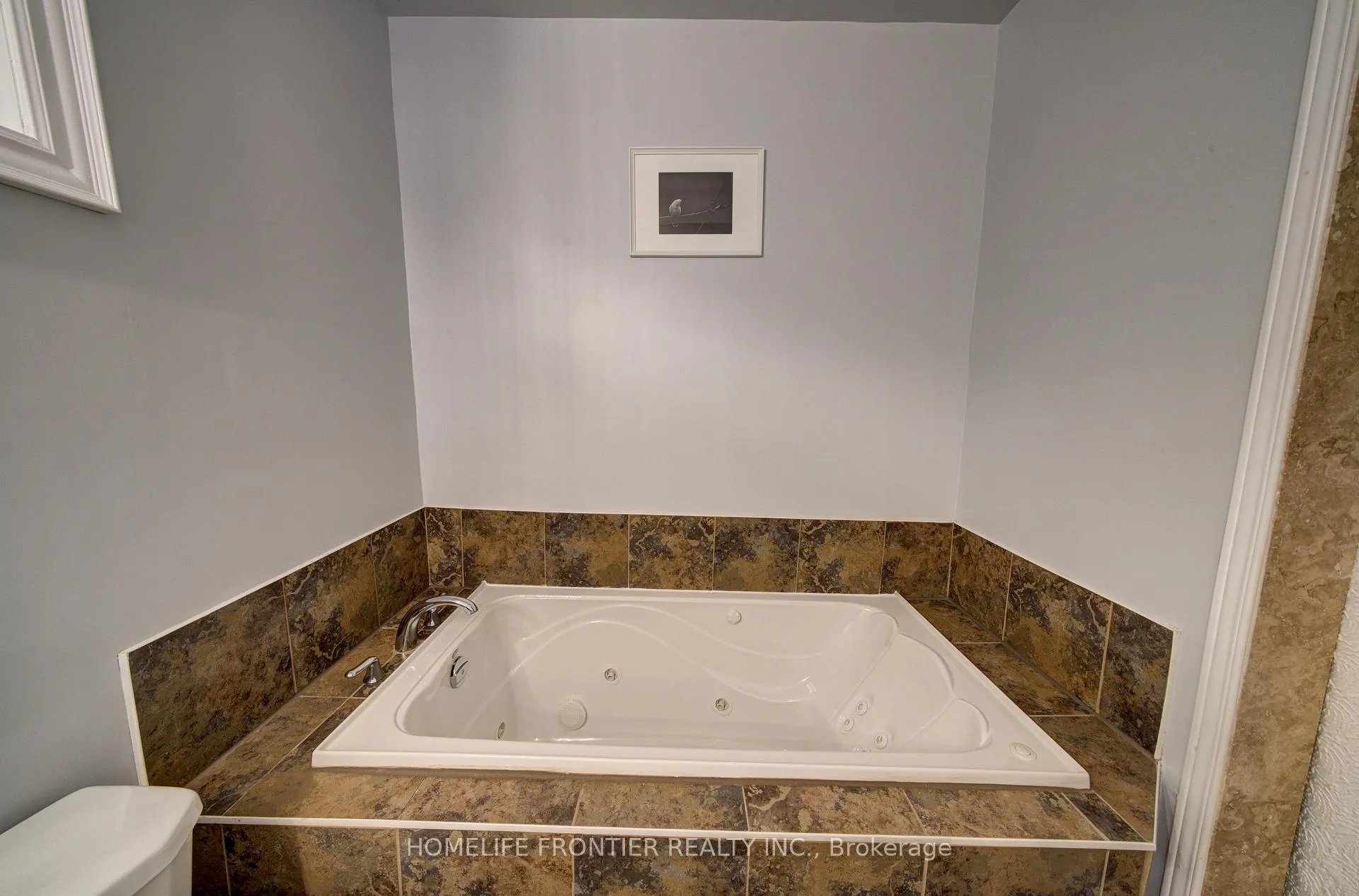Photo 18 of 42 Forest Circle, Tiny, Lafontaine — HOMEH