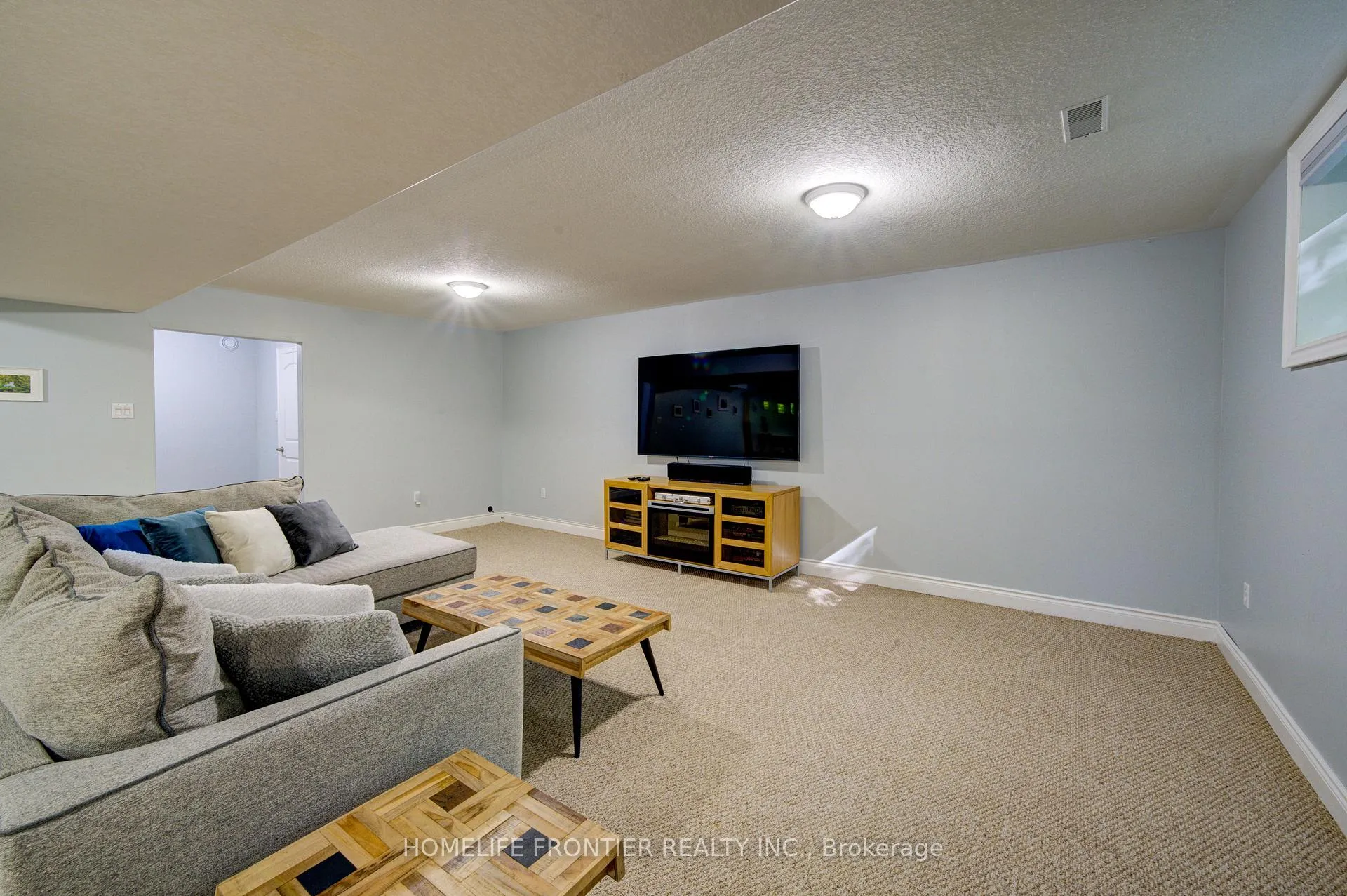 Photo 24 of 42 Forest Circle, Tiny, Lafontaine — HOMEH