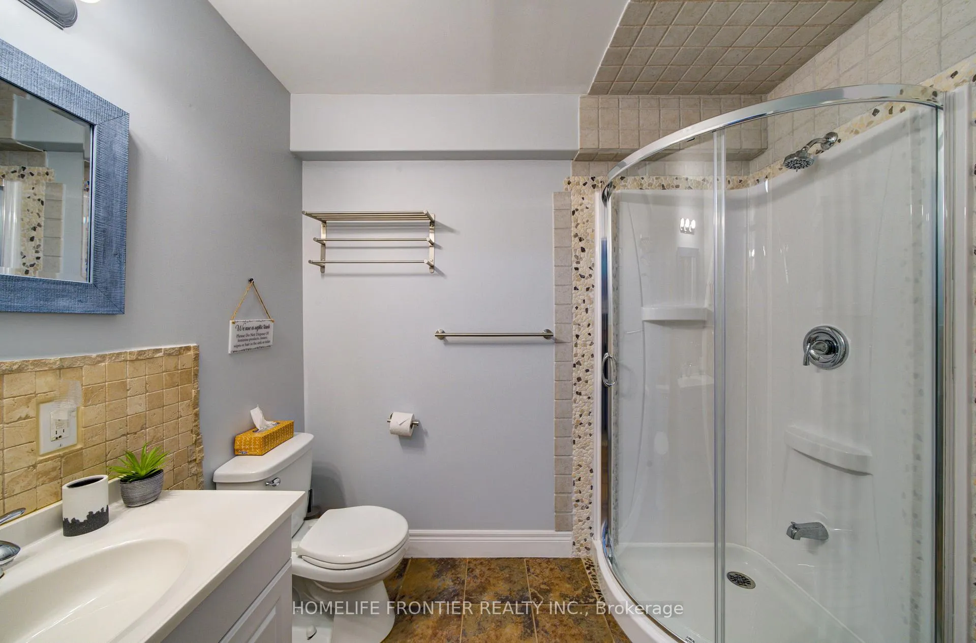 Photo 27 of 42 Forest Circle, Tiny, Lafontaine — HOMEH