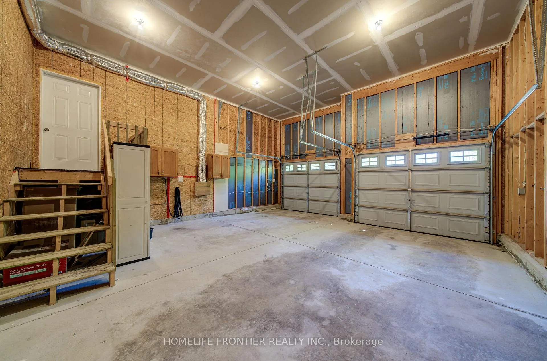 Photo 31 of 42 Forest Circle, Tiny, Lafontaine — HOMEH