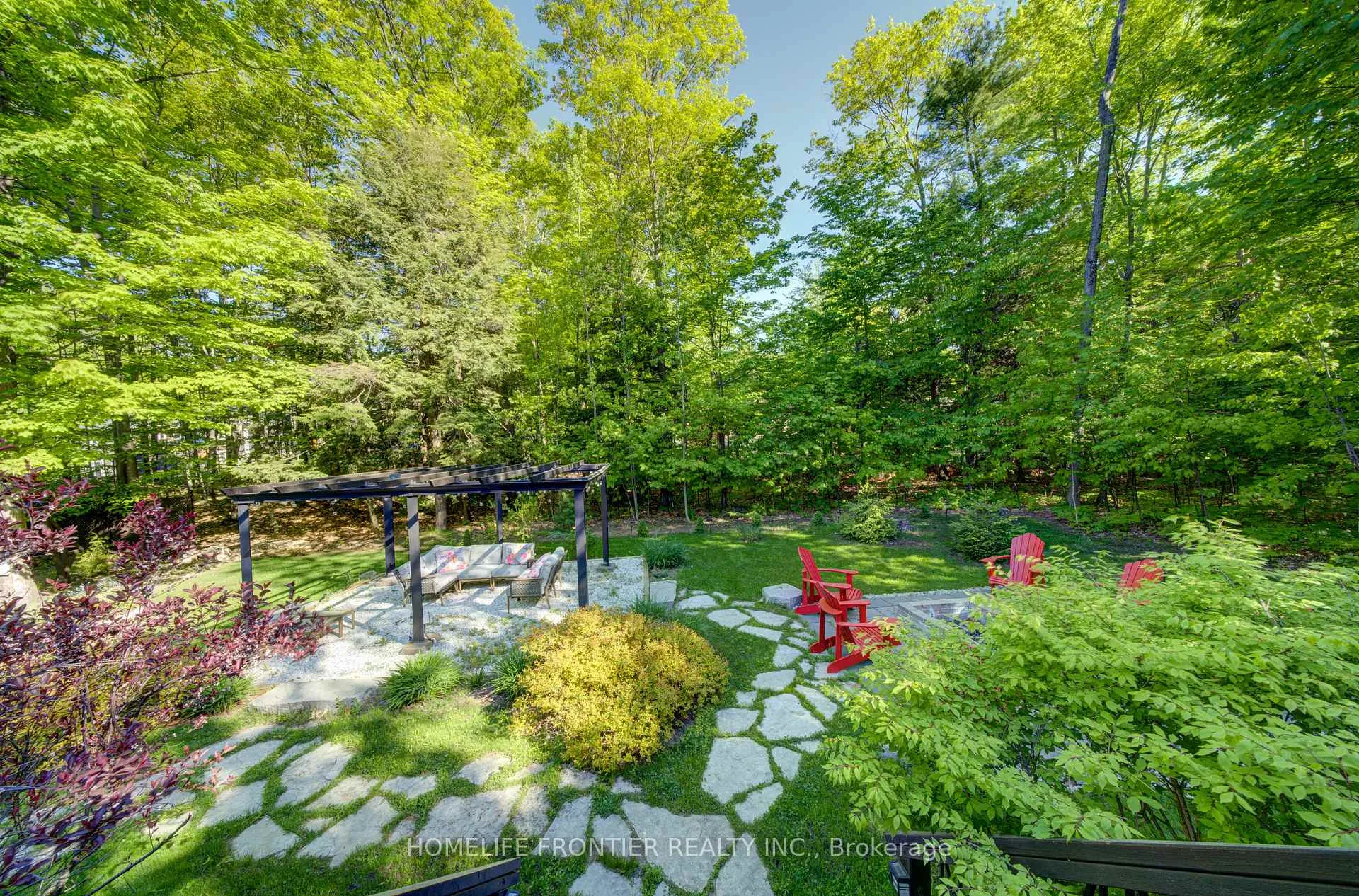 Photo 35 of 42 Forest Circle, Tiny, Lafontaine — HOMEH