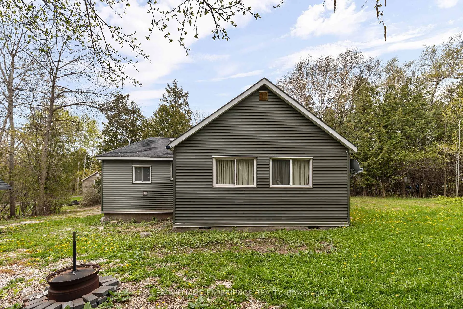 Photo 11 of 13 Arthur Street, Collingwood — HOMEH