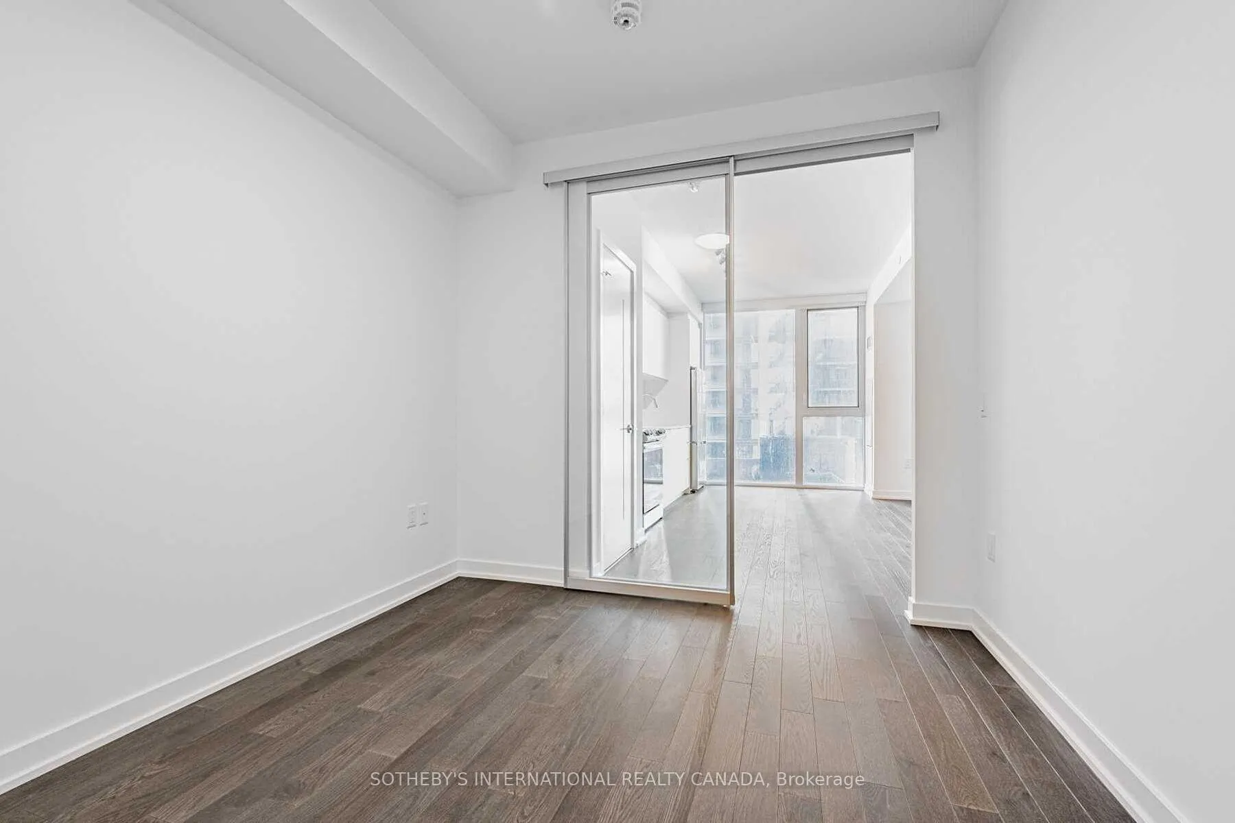 Photo 13 of Unit 806, 357 King Street W, Toronto, Waterfront Communities — HOMEH