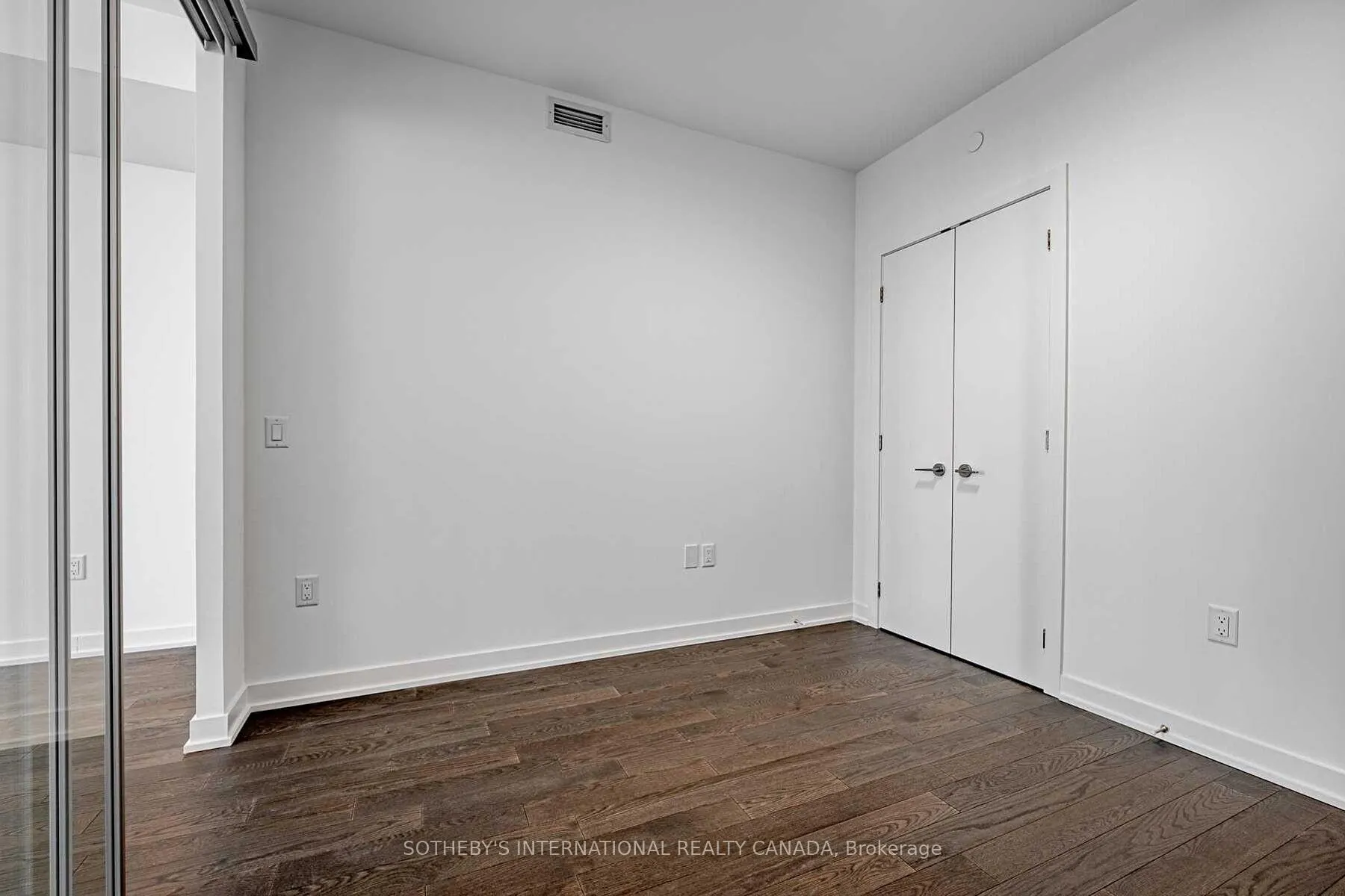 Photo 15 of Unit 806, 357 King Street W, Toronto, Waterfront Communities — HOMEH