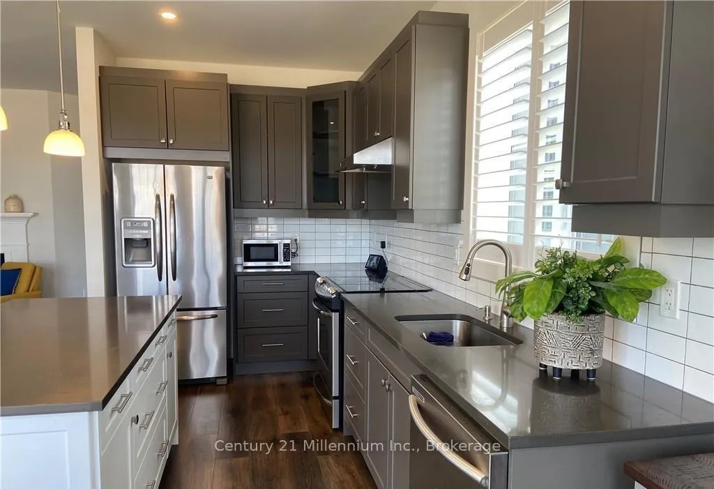 Photo 10 of 152 Red Pine Street, Blue Mountains — HOMEH