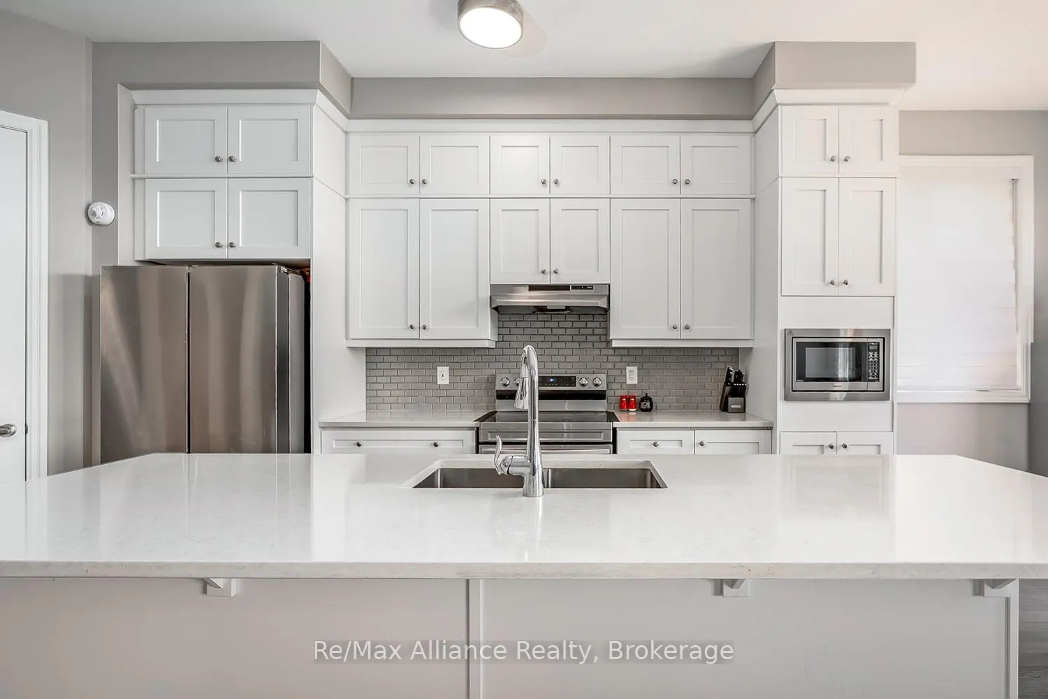 Photo 13 of 3291 Harasym Trail, Oakville, Northwest — HOMEH