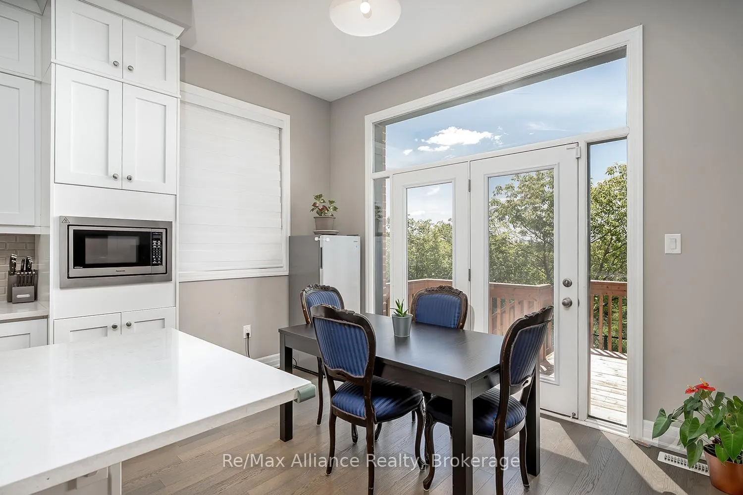 Photo 14 of 3291 Harasym Trail, Oakville, Northwest — HOMEH