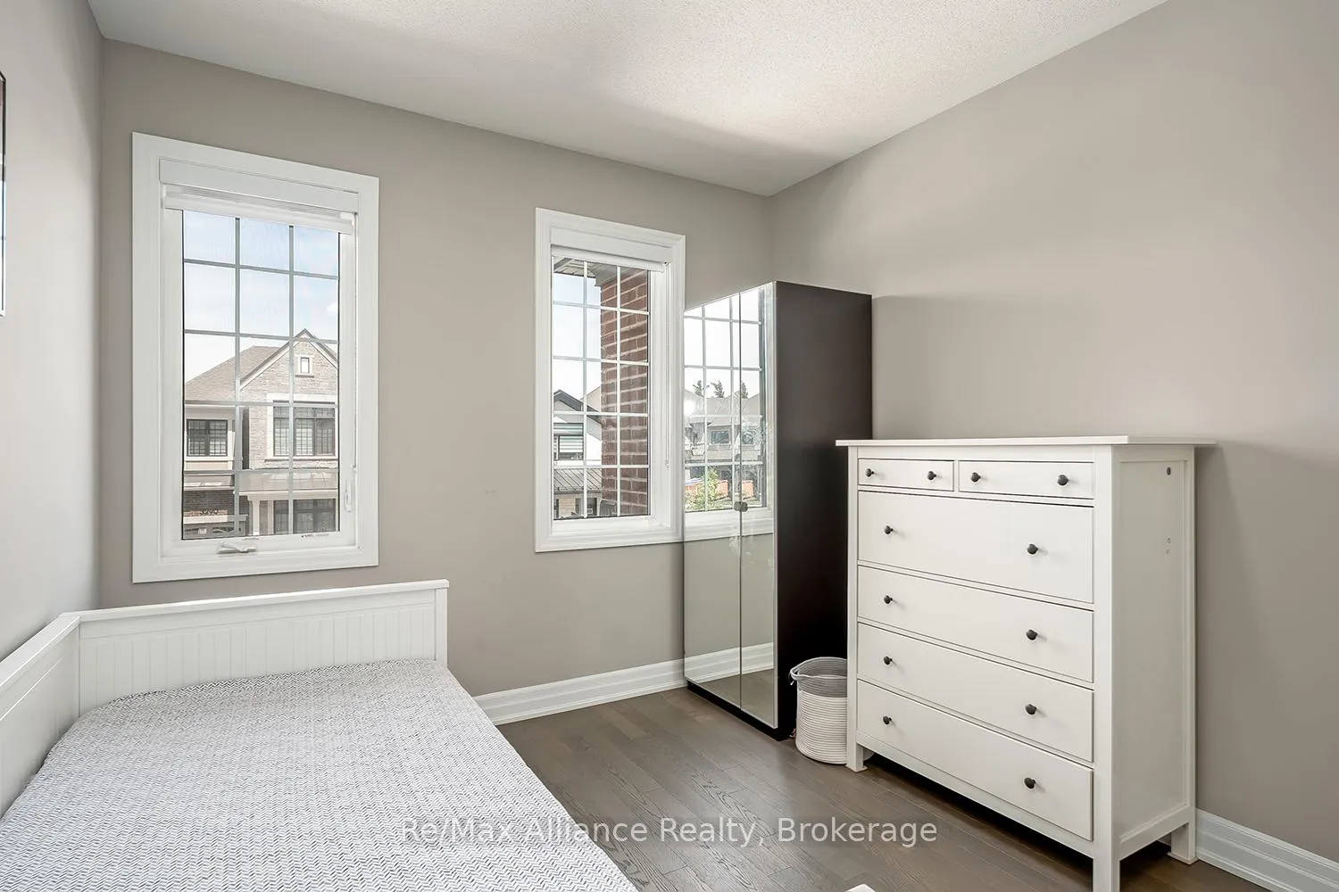 Photo 38 of 3291 Harasym Trail, Oakville, Northwest — HOMEH