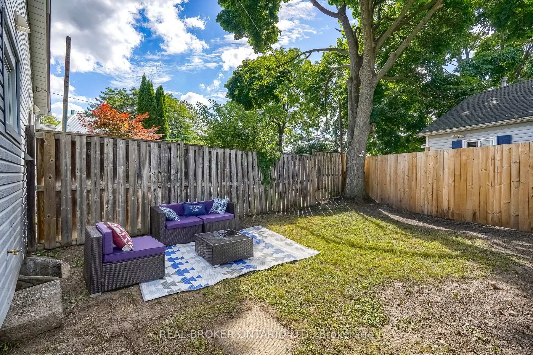 Photo 21 of 8 Elizabeth Street, St. Catharines, Downtown — HOMEH