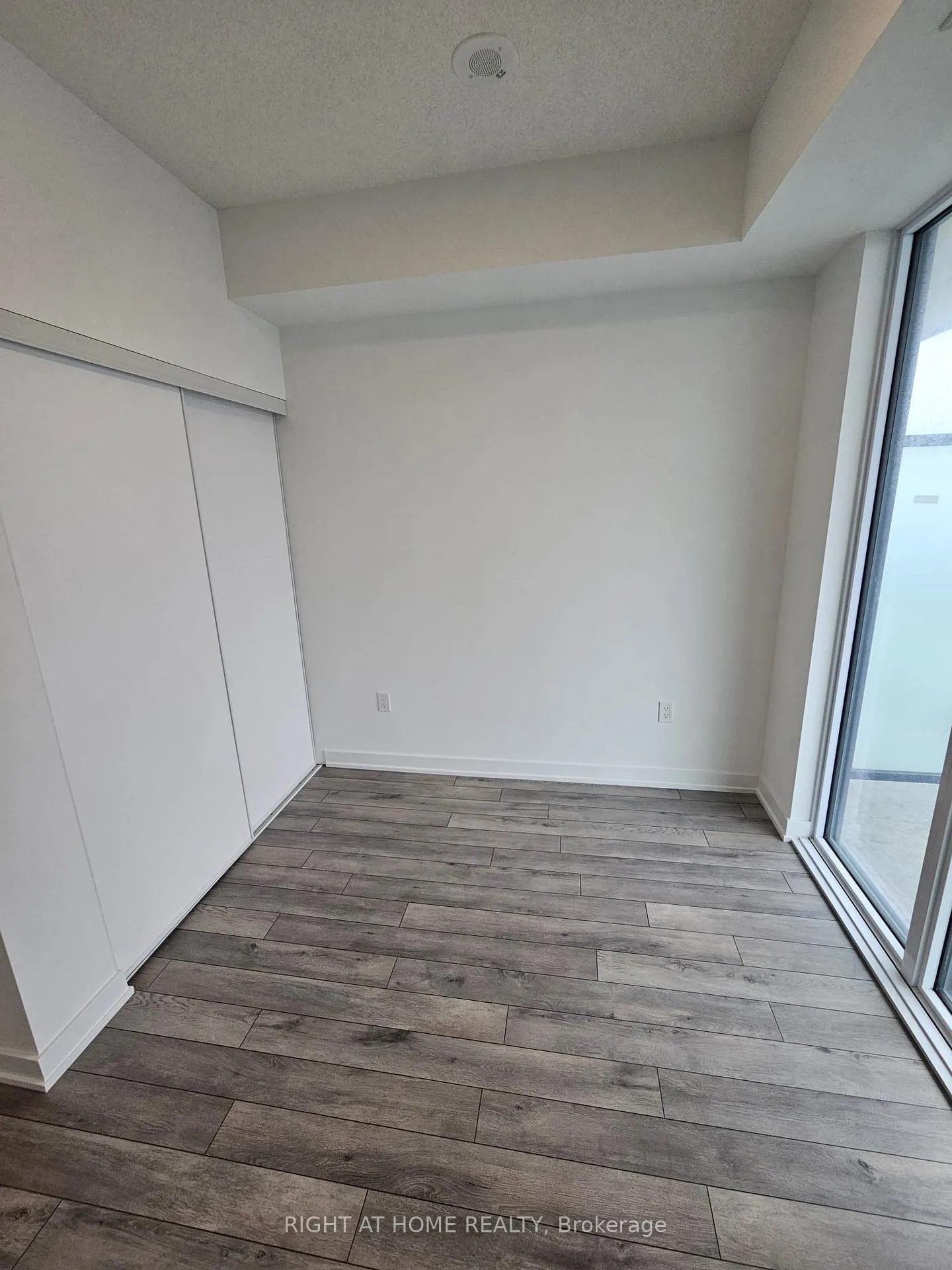 Photo 7 of Unit 2204, 15 Skyridge Drive, Brampton, Bram East — HOMEH