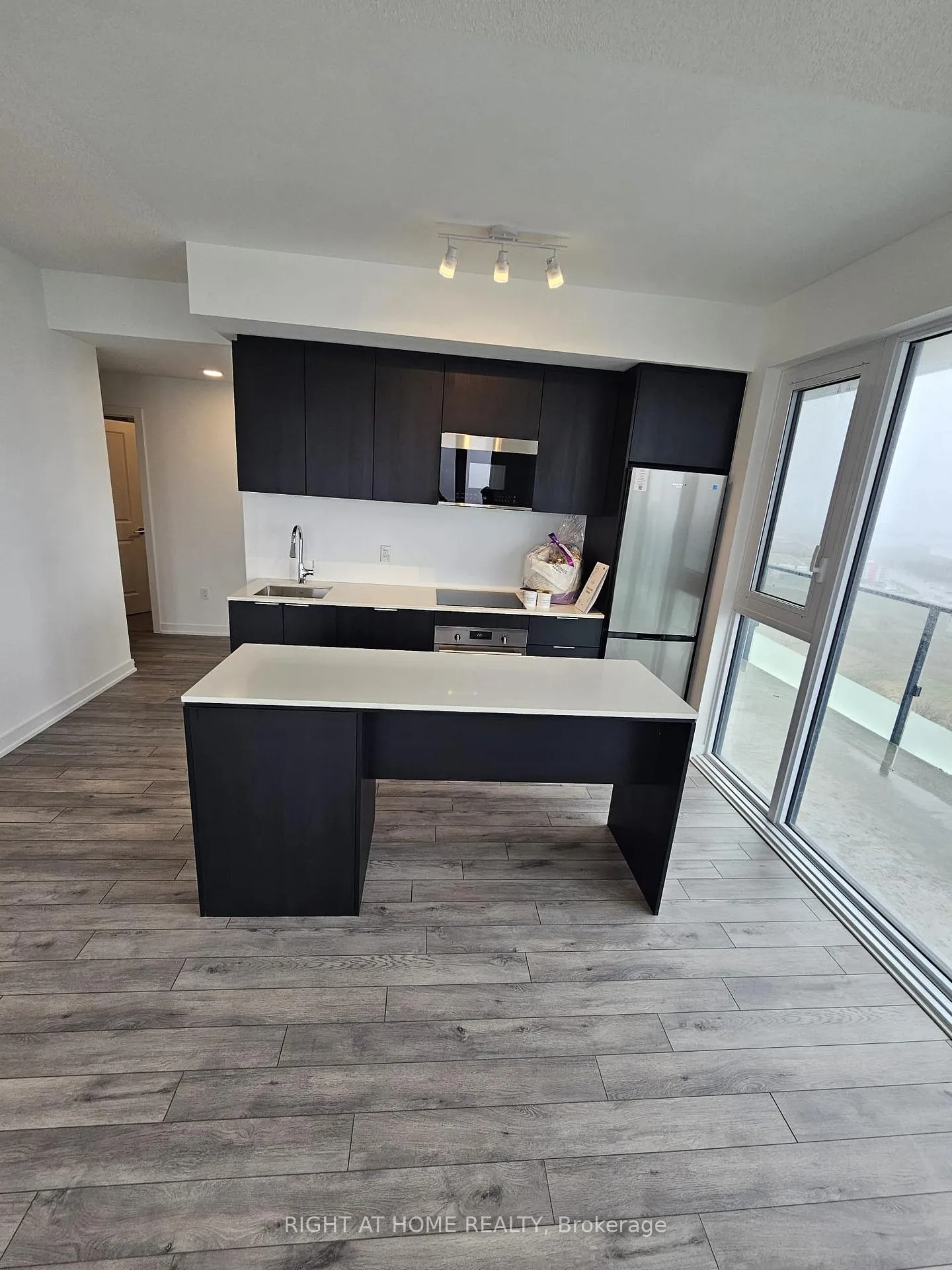 Photo 11 of Unit 2204, 15 Skyridge Drive, Brampton, Bram East — HOMEH