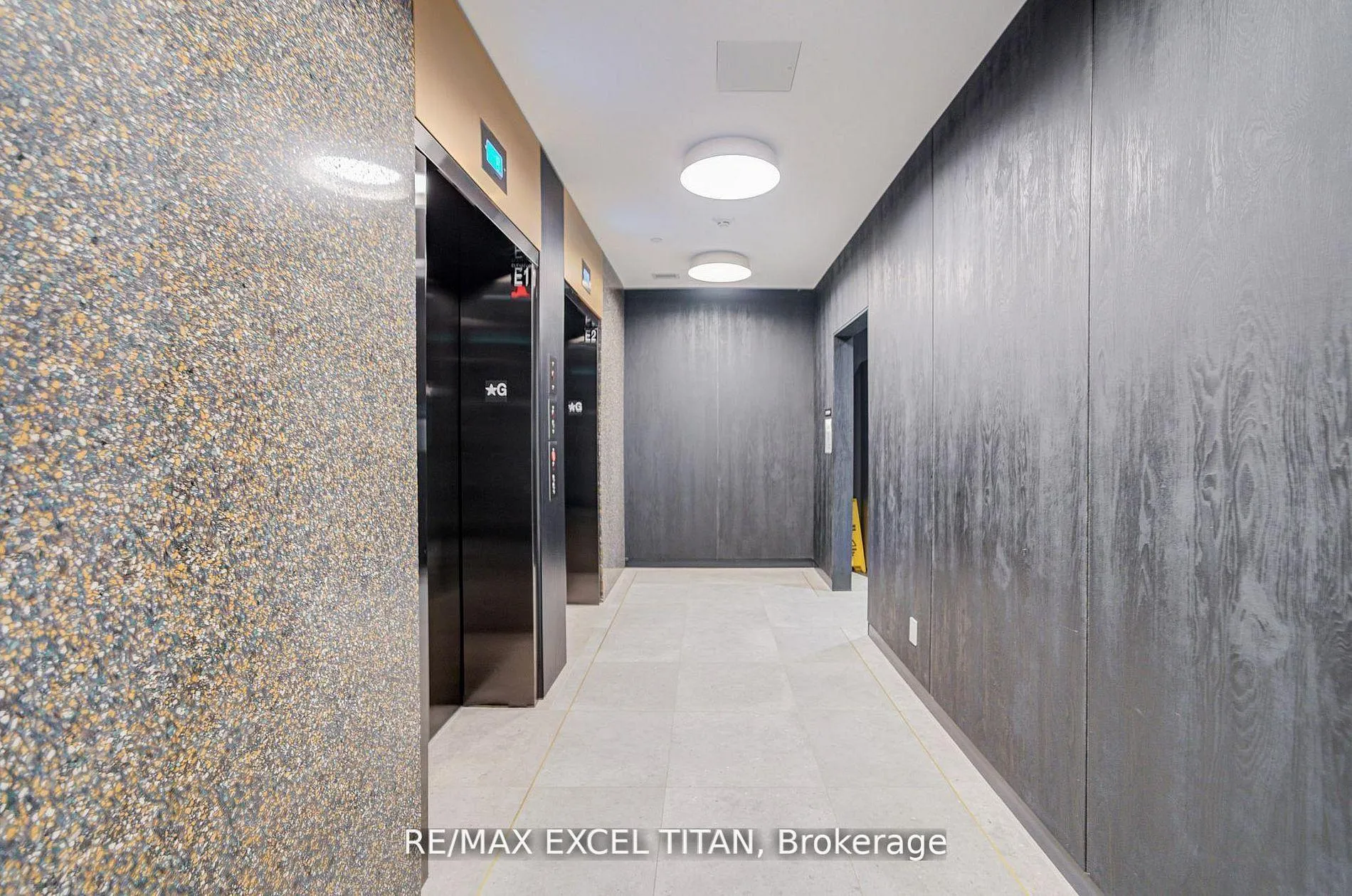 Photo 40 of Unit 503, 5 Lakeview Avenue, Toronto, Trinity-Bellwoods — HOMEH
