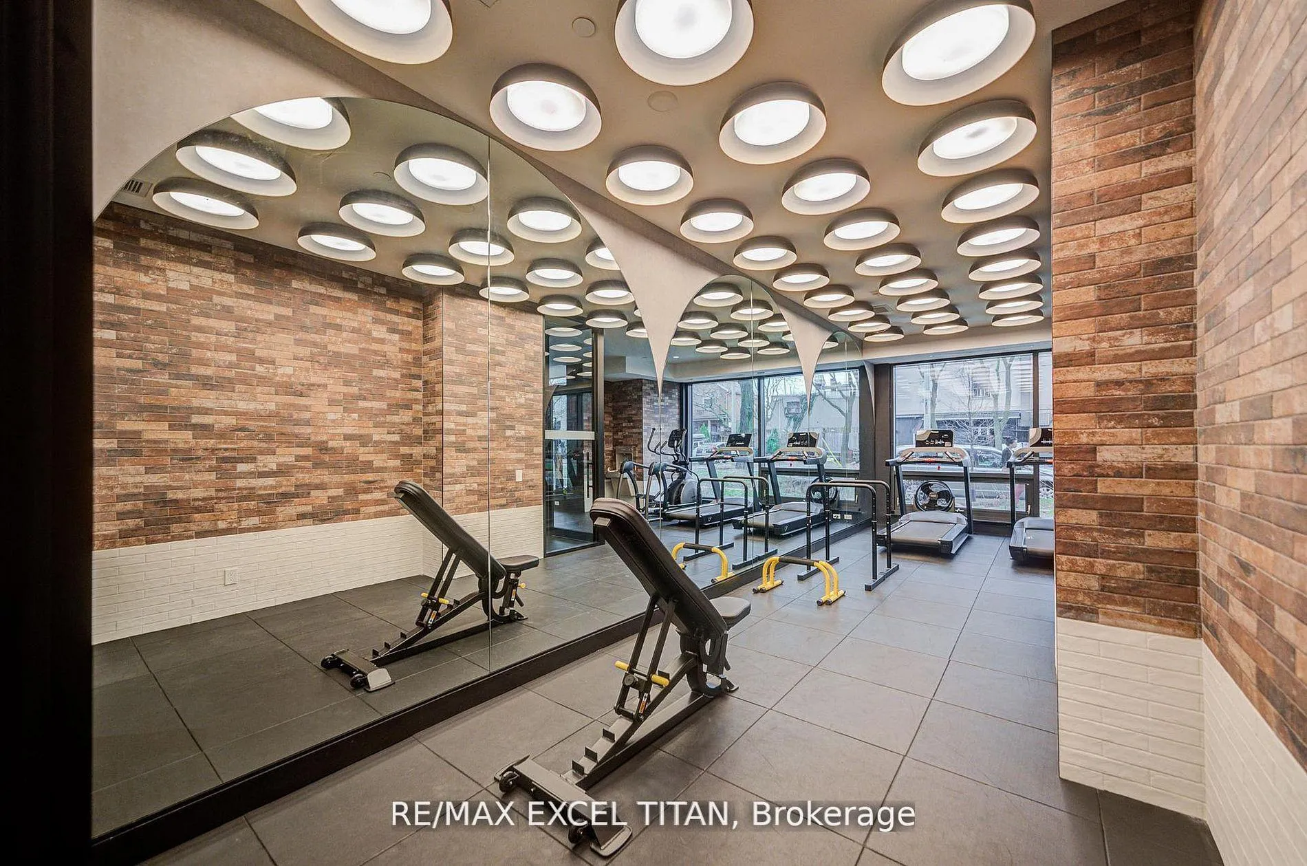 Photo 41 of Unit 503, 5 Lakeview Avenue, Toronto, Trinity-Bellwoods — HOMEH