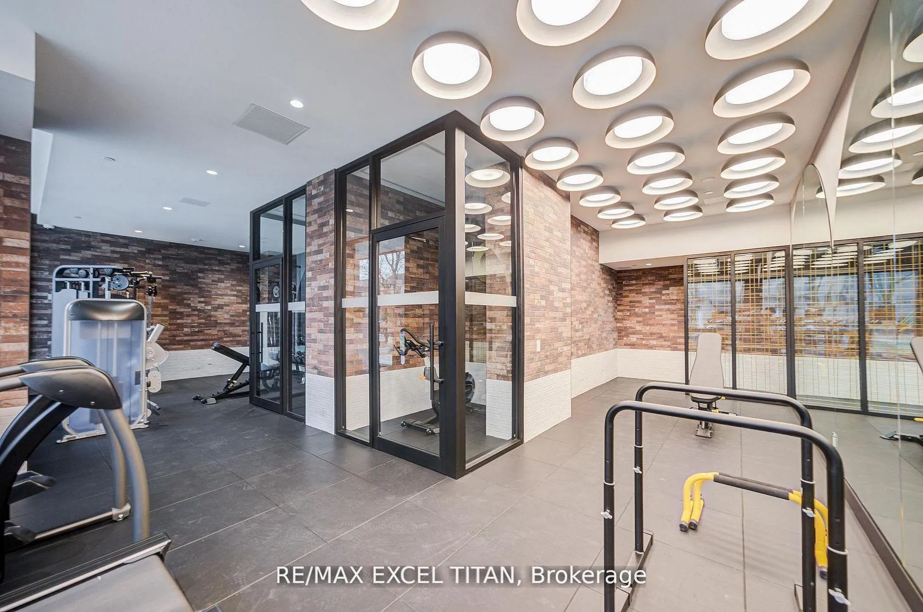 Photo 44 of Unit 503, 5 Lakeview Avenue, Toronto, Trinity-Bellwoods — HOMEH