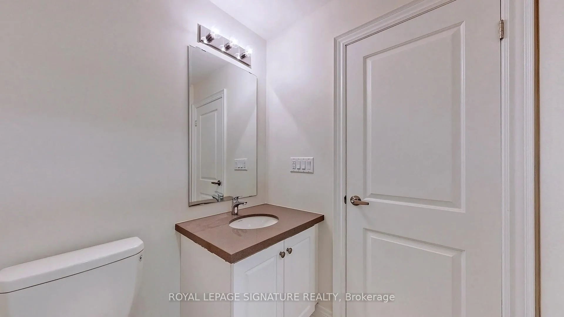 Photo 8 of Unit Lower, 1028 Pelican Trail, Pickering, Rural Pickering — HOMEH