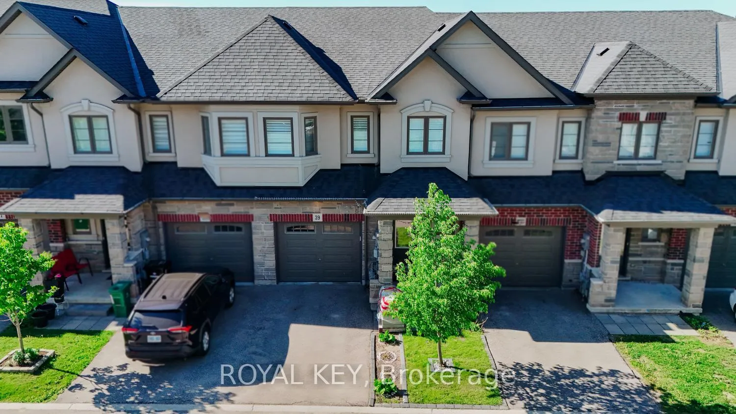 Front of Unit 39, 324 Equestrian Way