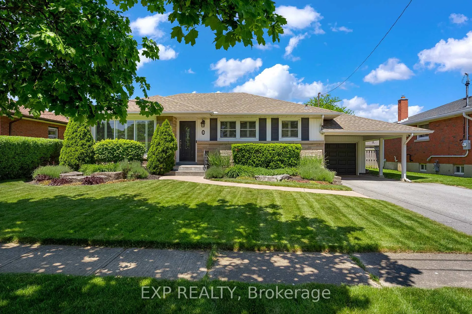 Photo 5 of 5 Dunraven Avenue, St. Catharines, Carlton/Bunting — HOMEH
