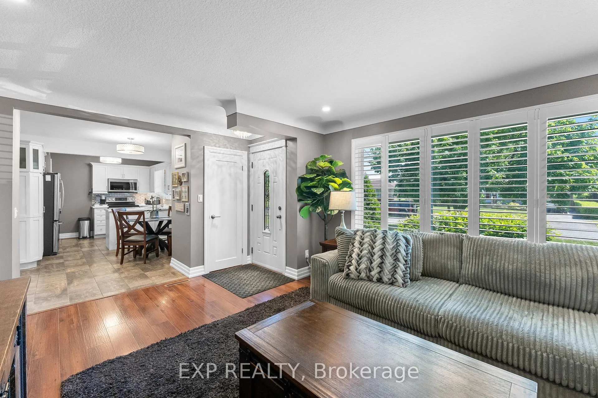 Photo 11 of 5 Dunraven Avenue, St. Catharines, Carlton/Bunting — HOMEH