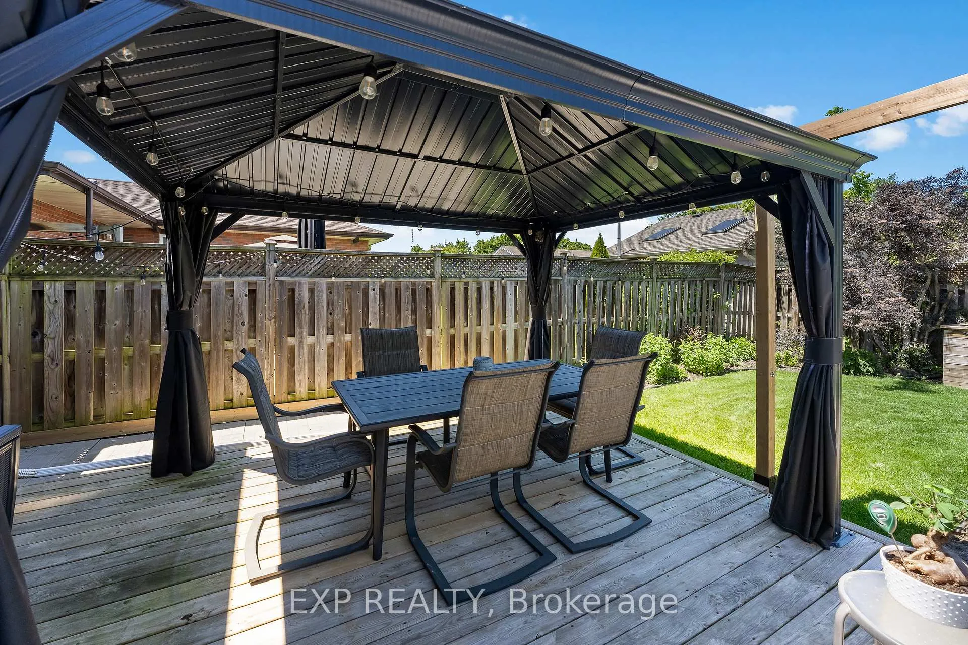 Photo 38 of 5 Dunraven Avenue, St. Catharines, Carlton/Bunting — HOMEH