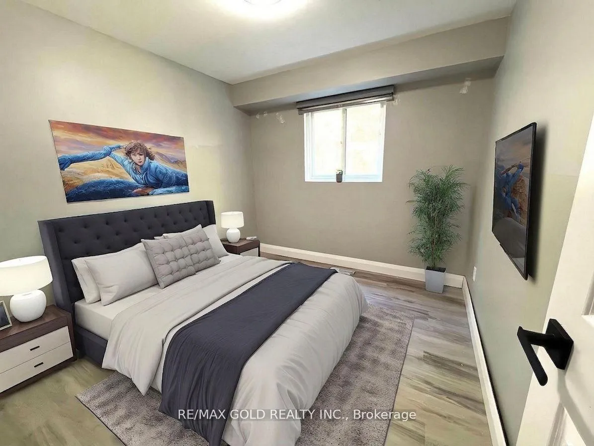 Photo 37 of 156 Mooregate Crescent, Kitchener, Victoria Hills — HOMEH