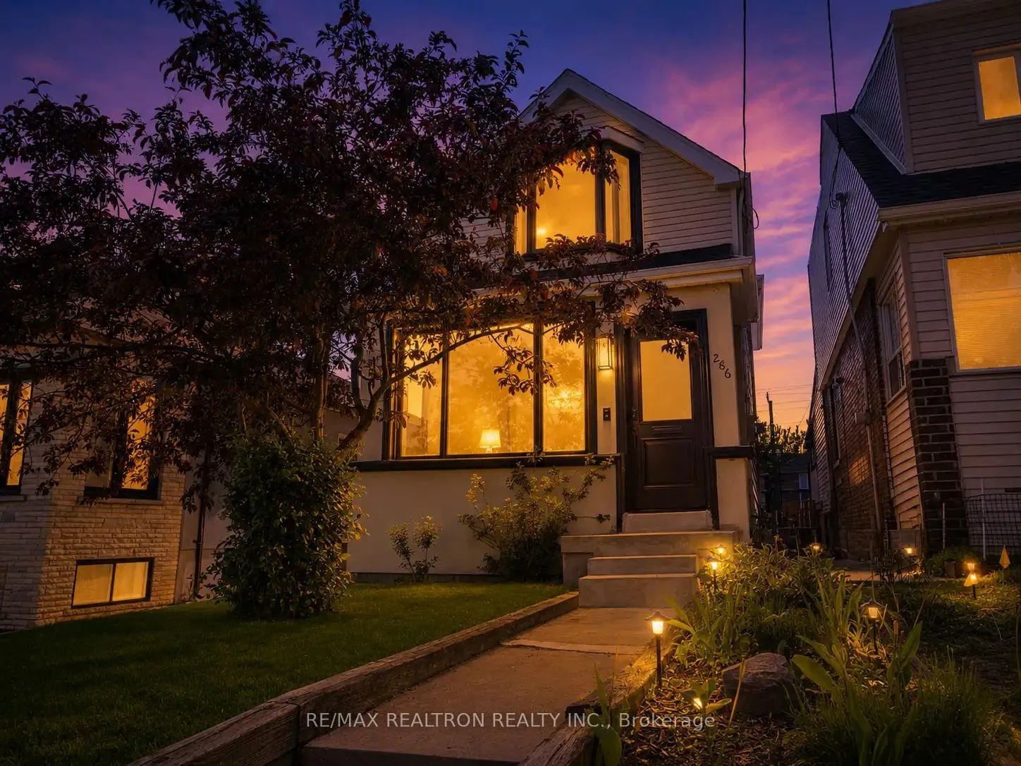 Front of 286 Gilbert Avenue