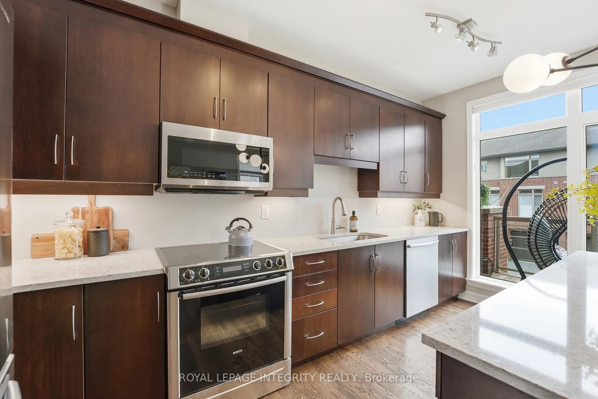 Photo 4 of 57 Callaghan Private, Ottawa, Kanata - Beaverbrook — HOMEH