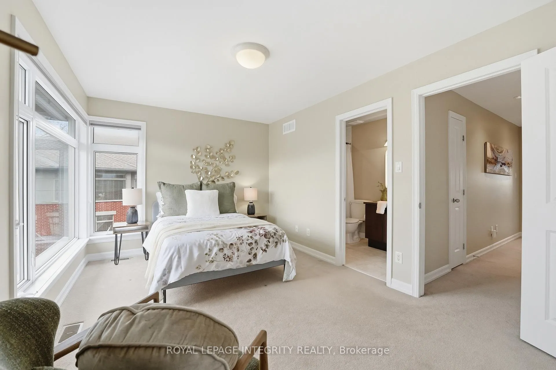 Photo 23 of 57 Callaghan Private, Ottawa, Kanata - Beaverbrook — HOMEH