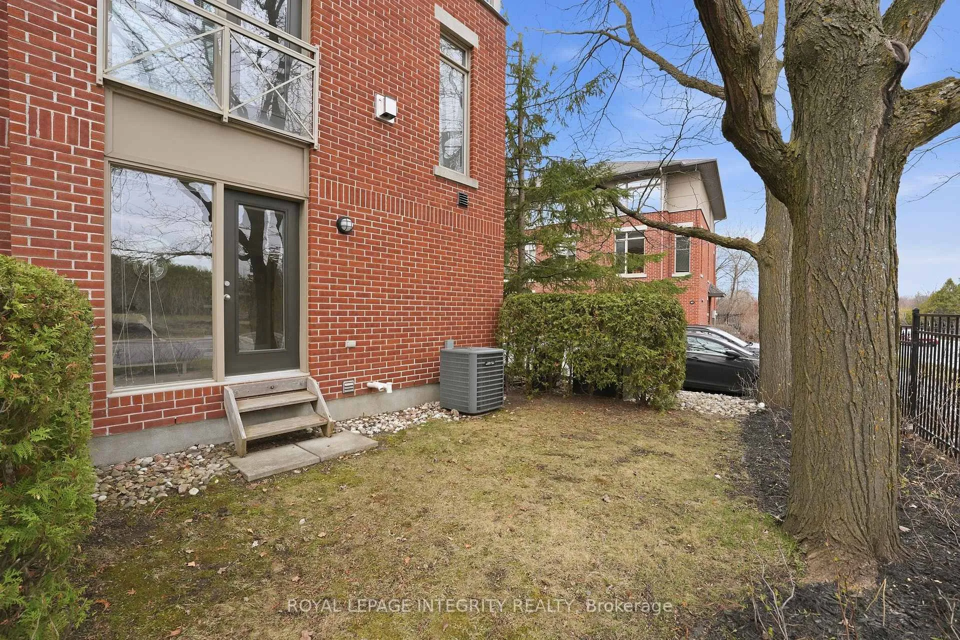 Photo 28 of 57 Callaghan Private, Ottawa, Kanata - Beaverbrook — HOMEH
