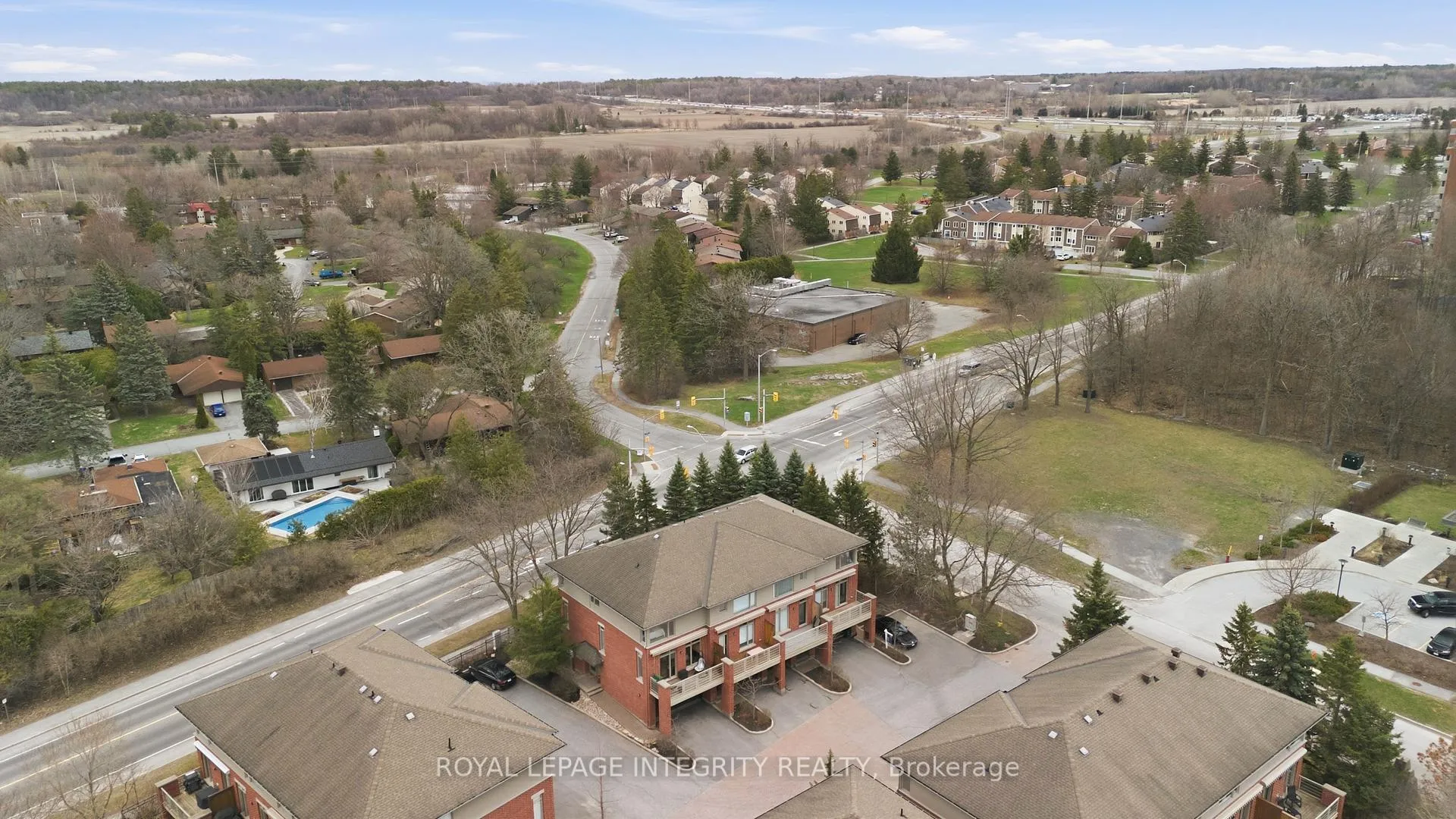 Photo 30 of 57 Callaghan Private, Ottawa, Kanata - Beaverbrook — HOMEH