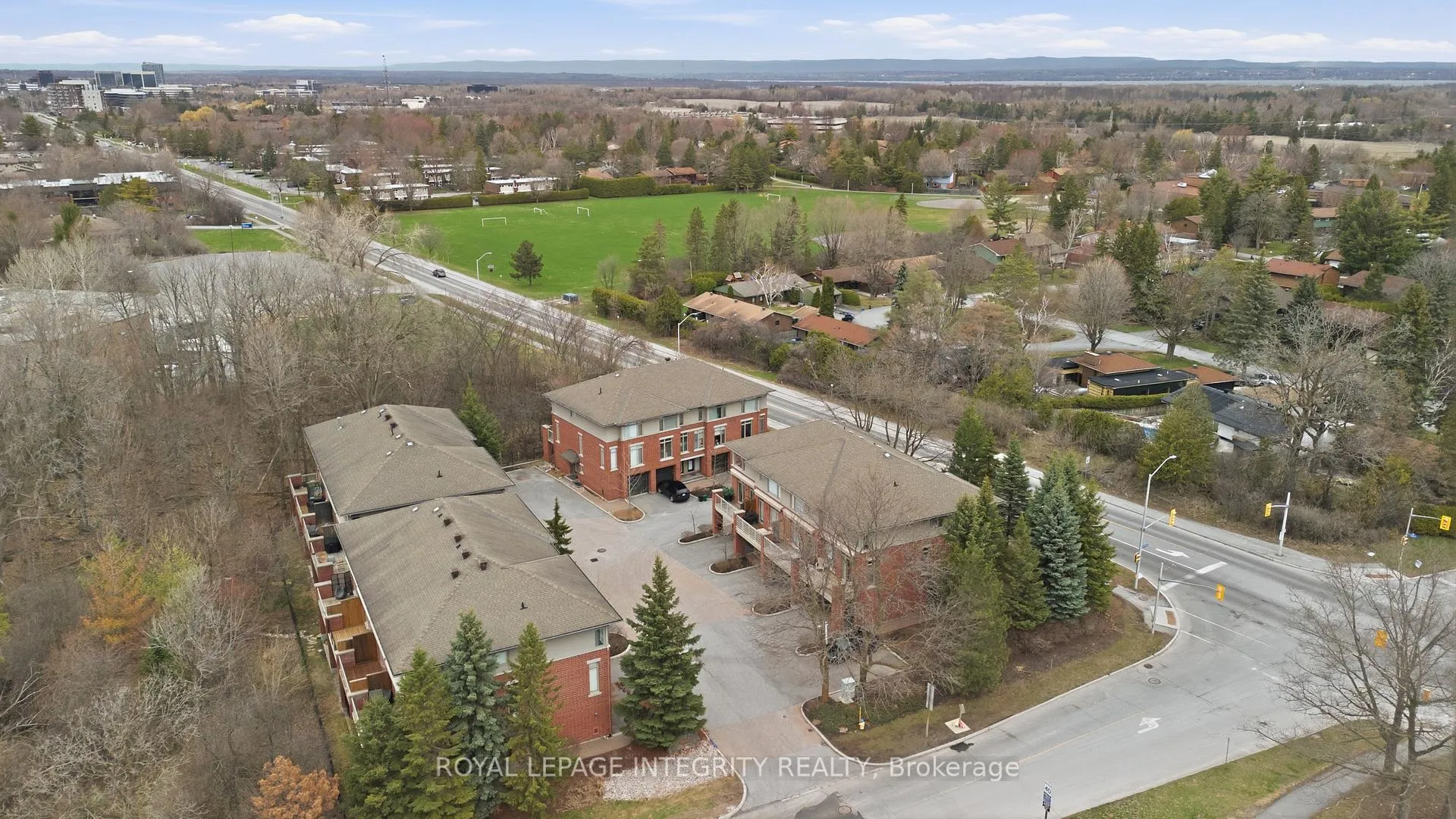 Photo 31 of 57 Callaghan Private, Ottawa, Kanata - Beaverbrook — HOMEH