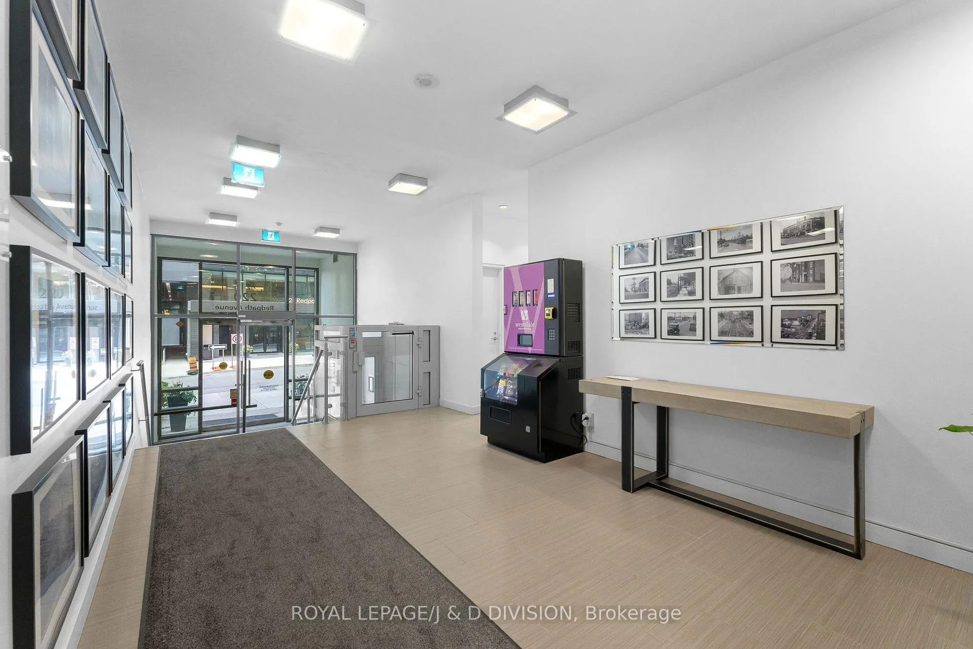 Photo 21 of Unit 805, 220 Redpath Avenue, Toronto, Mount Pleasant West — HOMEH