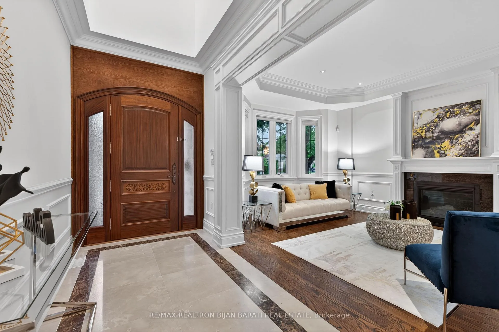 Photo 4 of 42 Woodward Avenue, Markham, Grandview — HOMEH
