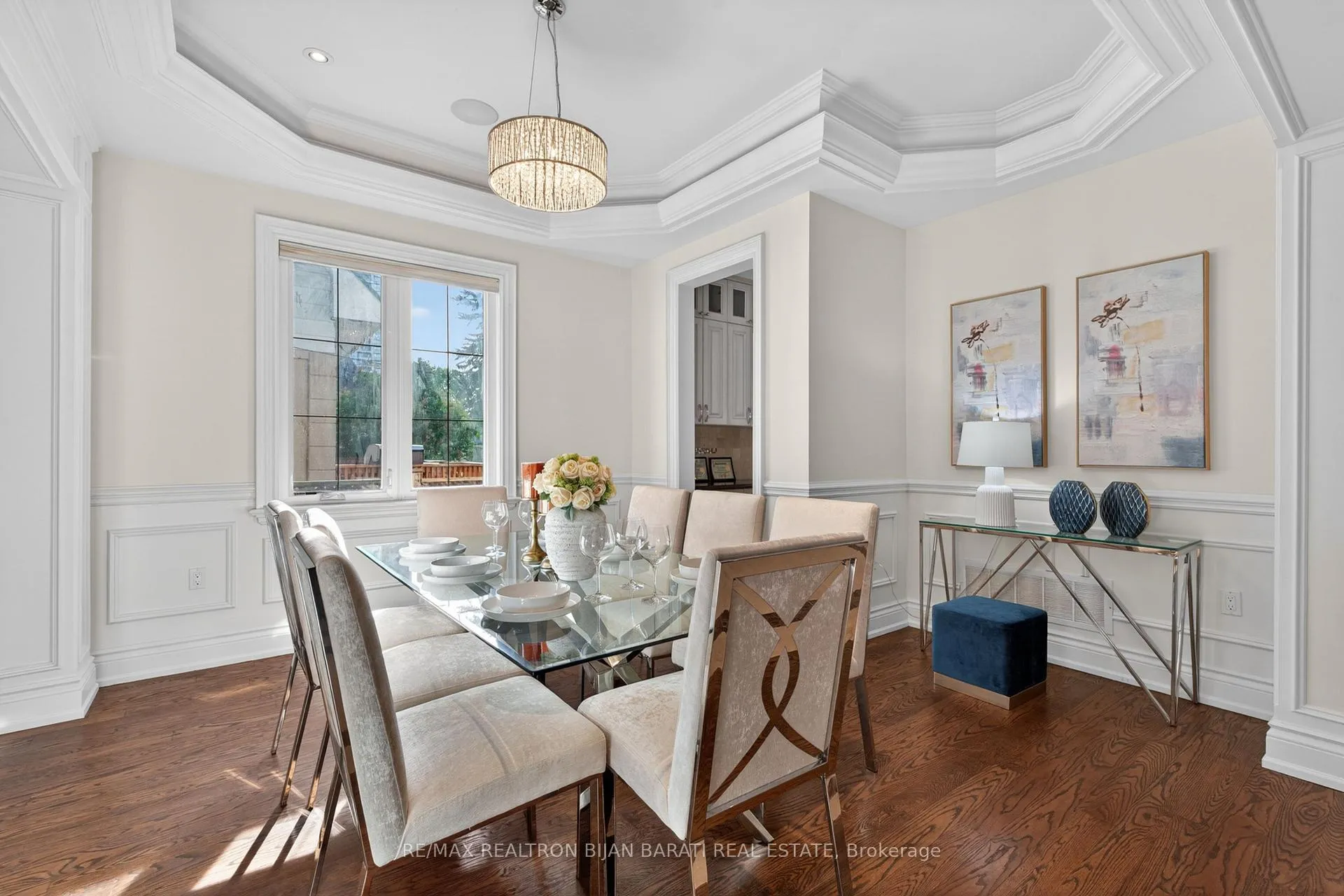 Photo 10 of 42 Woodward Avenue, Markham, Grandview — HOMEH