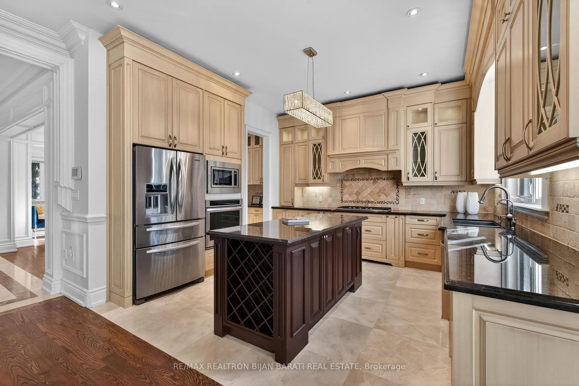 Photo 11 of 42 Woodward Avenue, Markham, Grandview — HOMEH