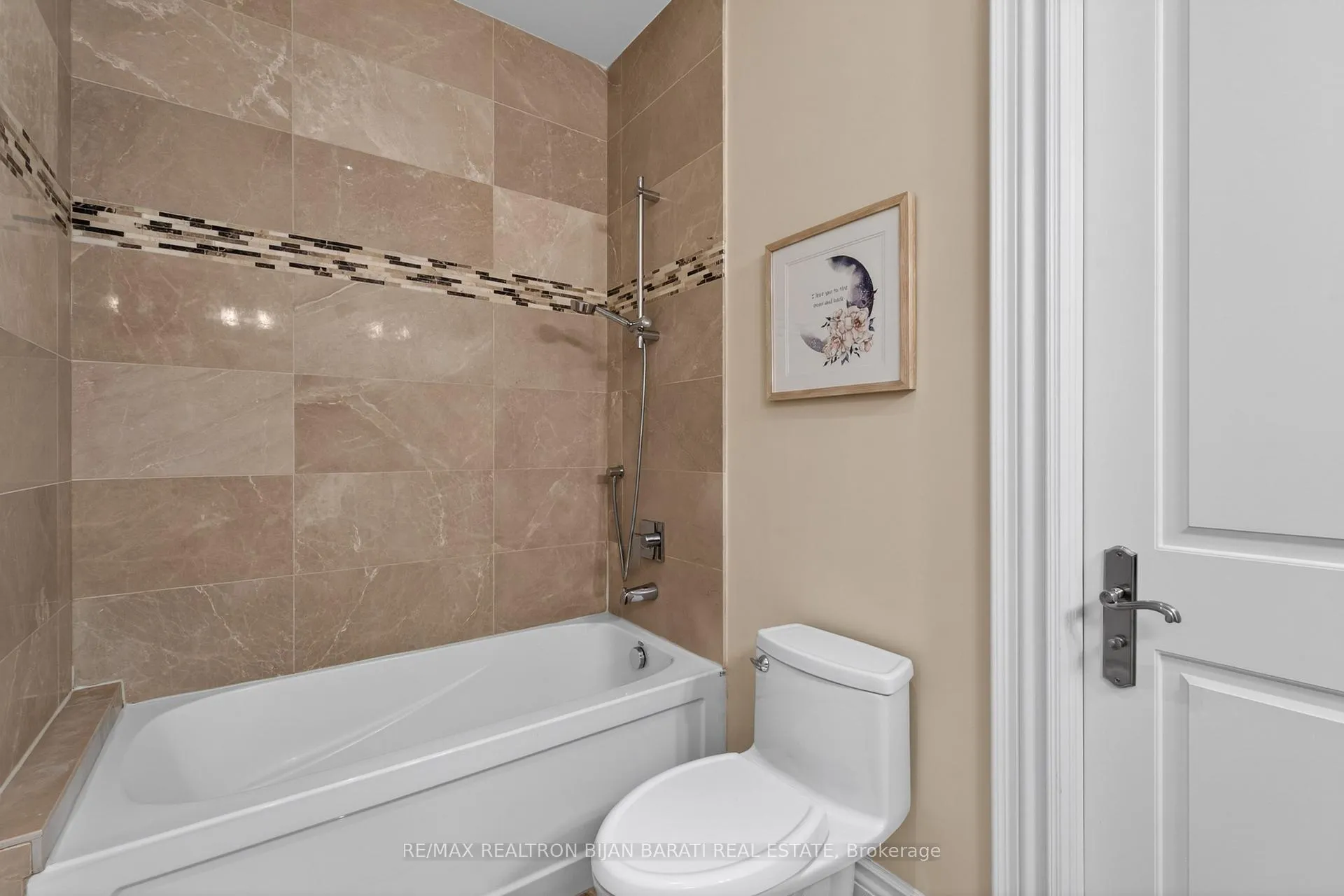 Photo 35 of 42 Woodward Avenue, Markham, Grandview — HOMEH