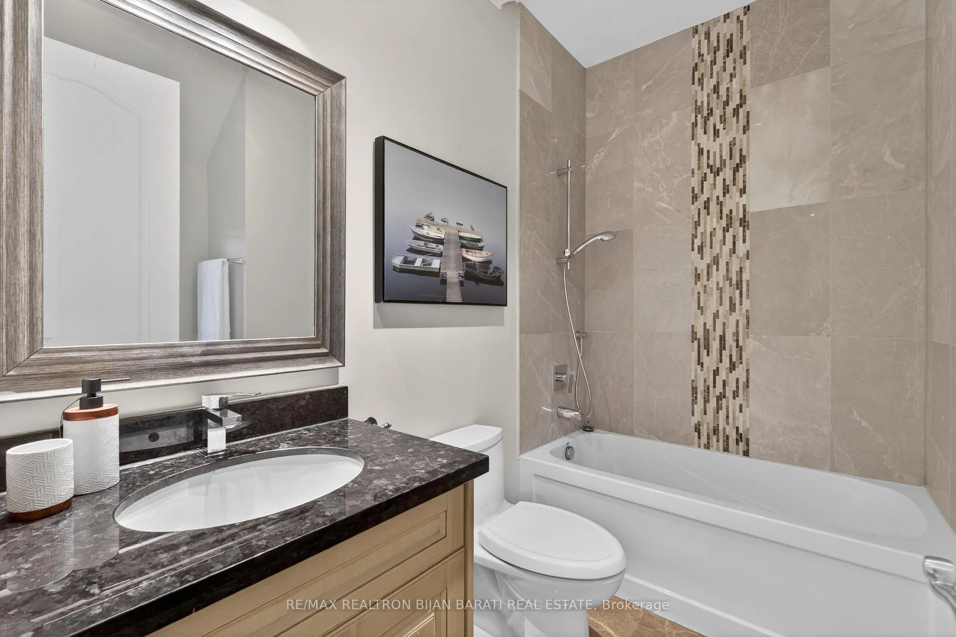 Photo 37 of 42 Woodward Avenue, Markham, Grandview — HOMEH