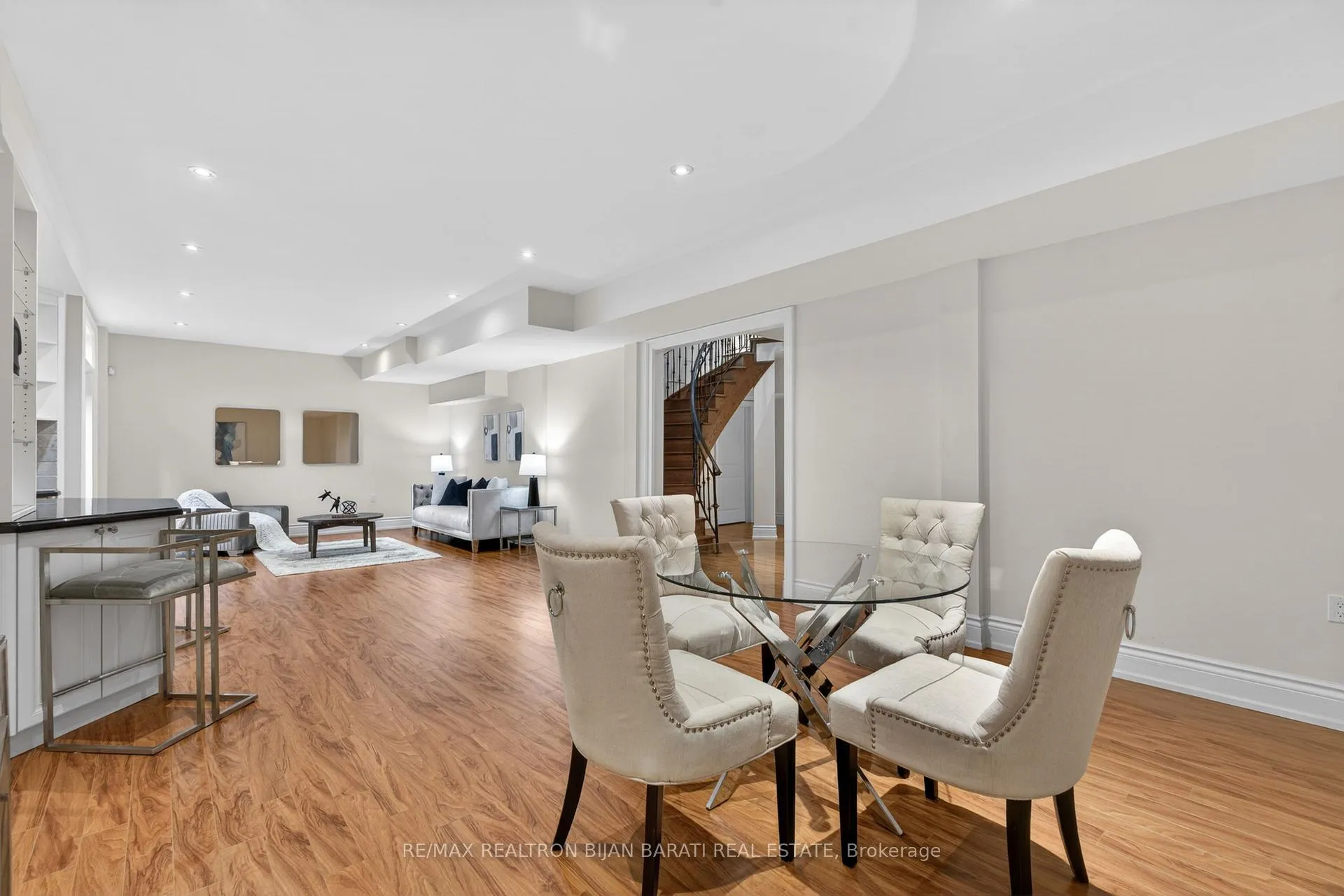 Photo 41 of 42 Woodward Avenue, Markham, Grandview — HOMEH
