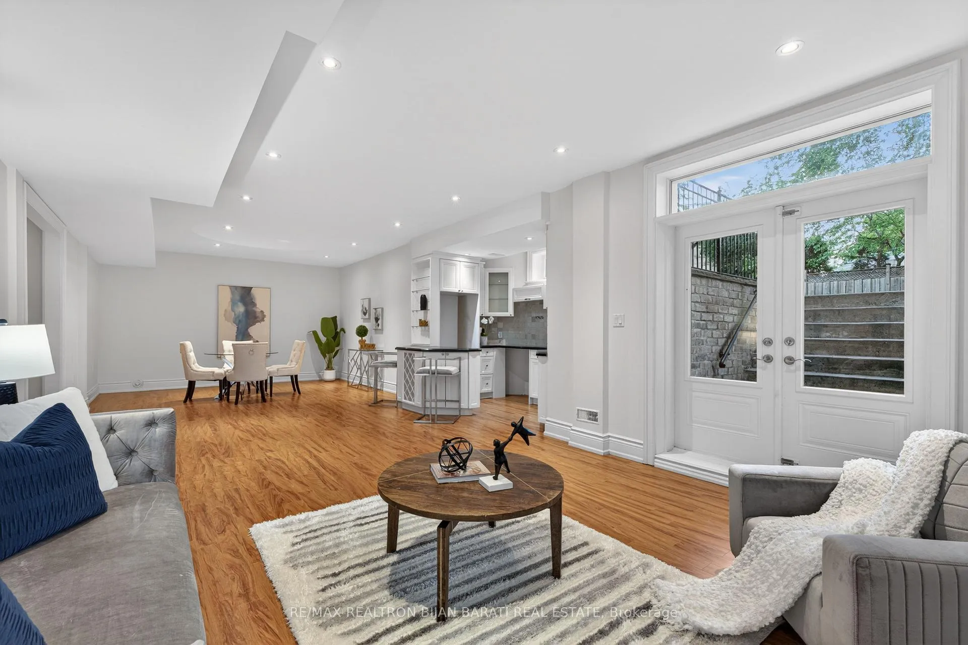 Photo 43 of 42 Woodward Avenue, Markham, Grandview — HOMEH