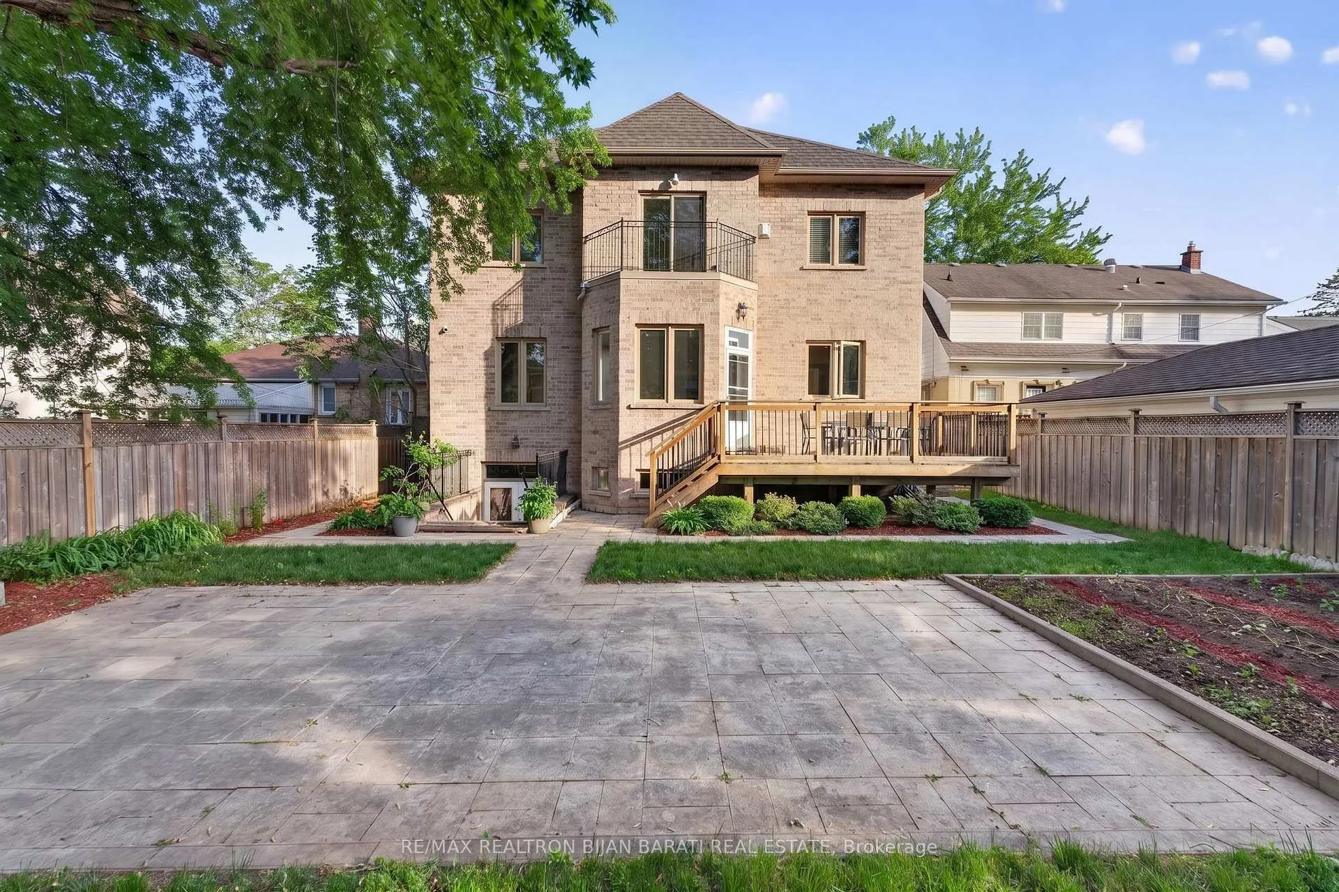 Photo 48 of 42 Woodward Avenue, Markham, Grandview — HOMEH