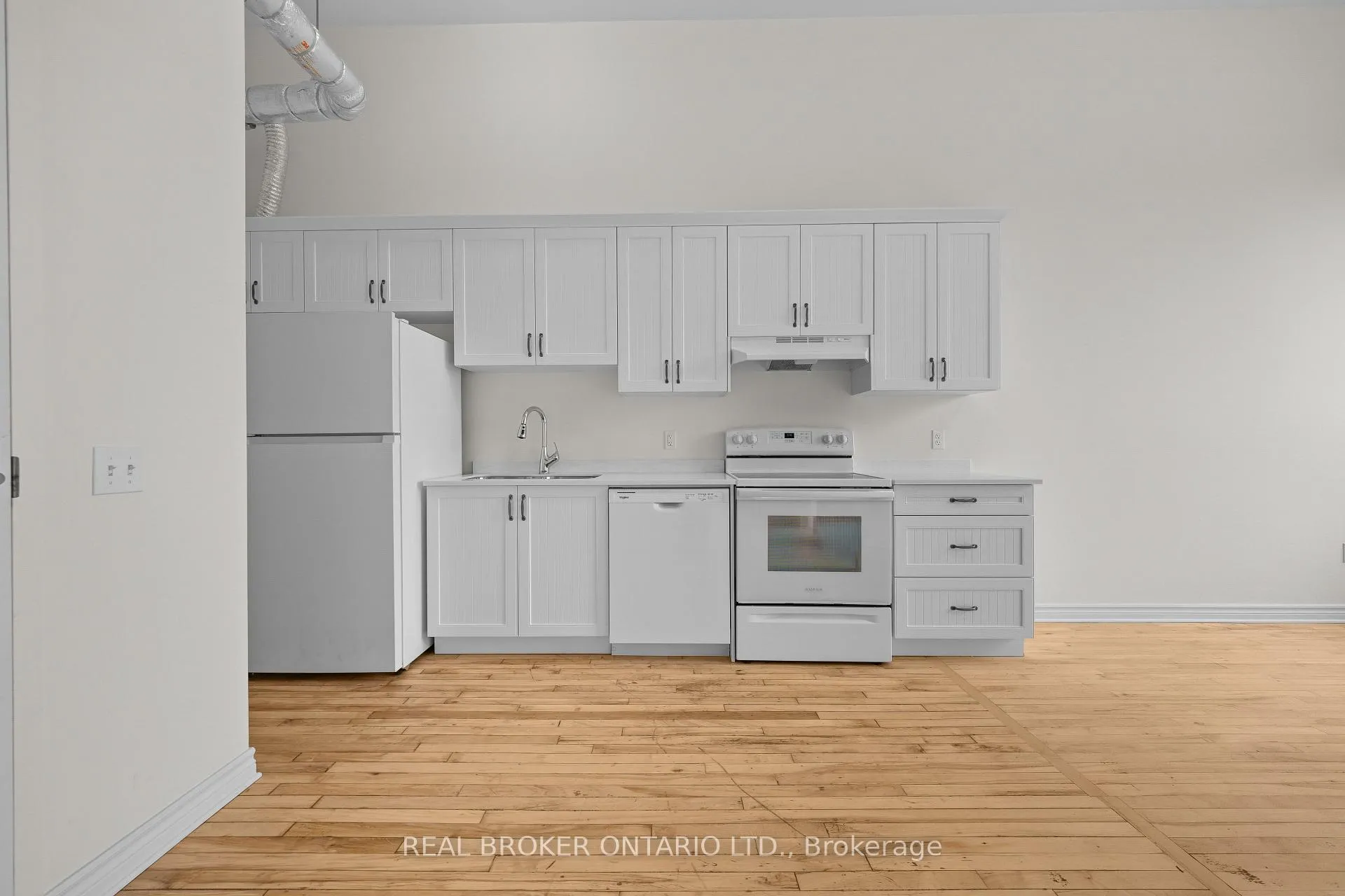 Photo 2 of Unit 211, 150 Mill Street, Carleton Place — HOMEH