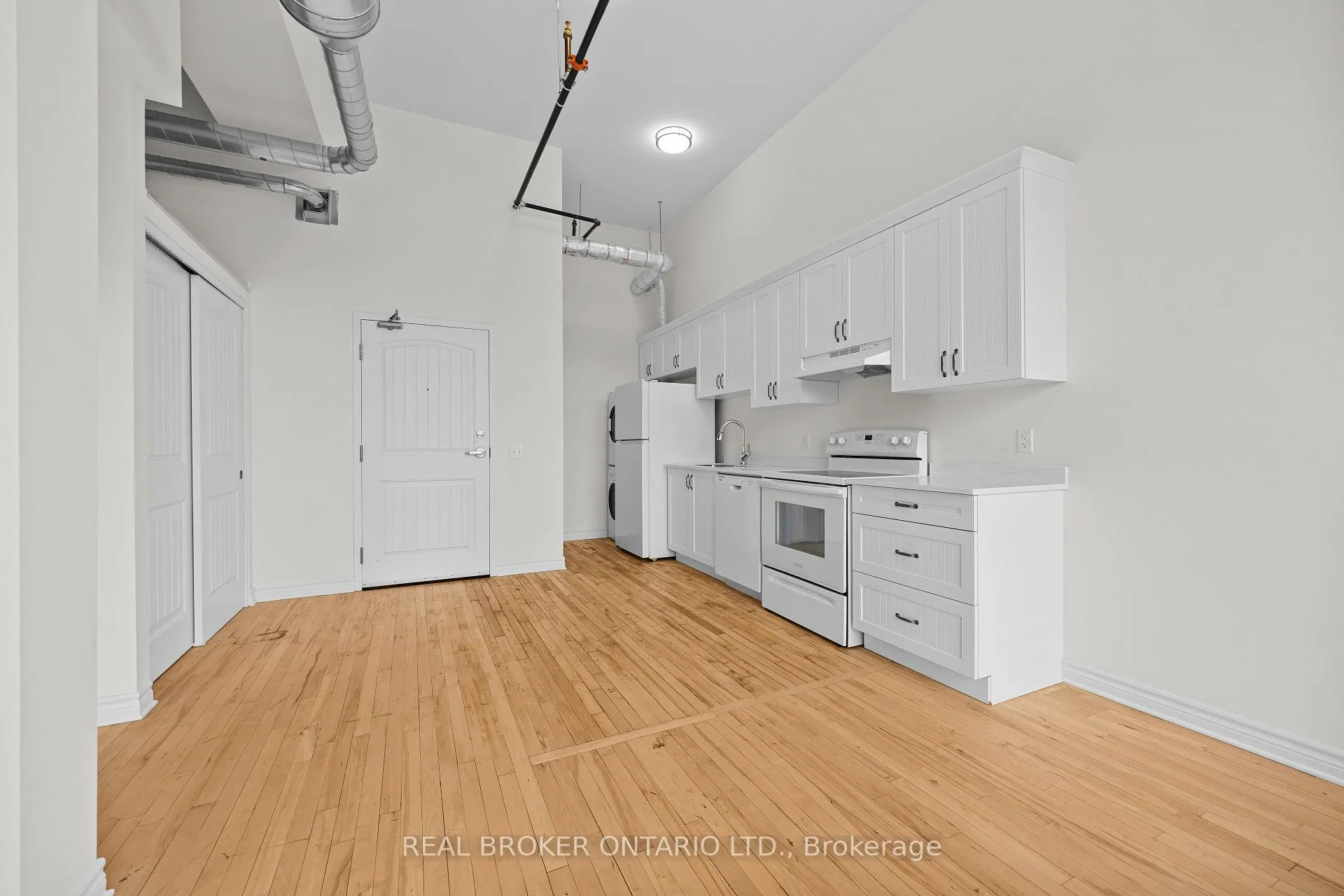 Photo 3 of Unit 211, 150 Mill Street, Carleton Place — HOMEH
